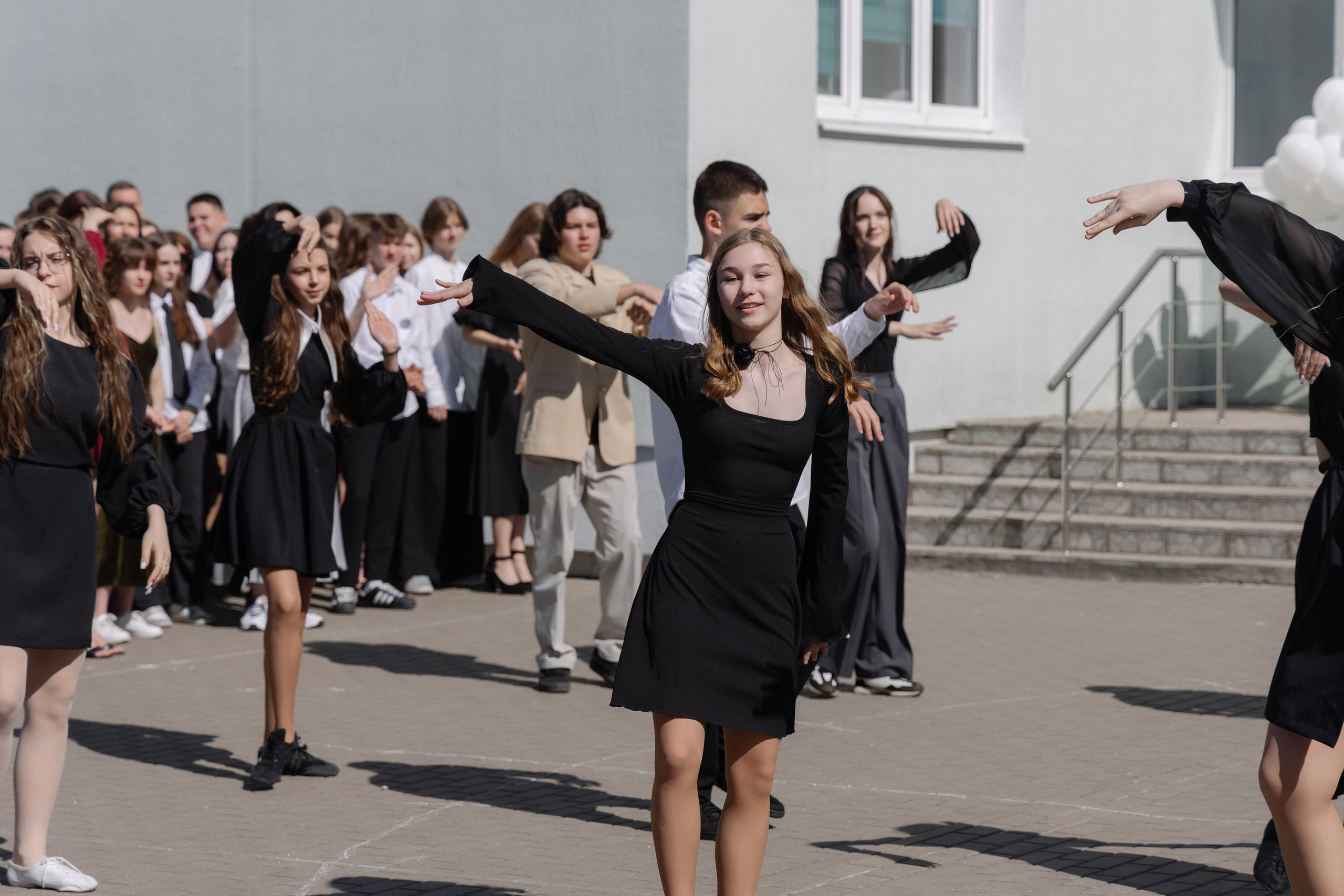 Последний звонок 2024. Свадебный фотограф в Минске/Беларуси Сергей Спиридонов