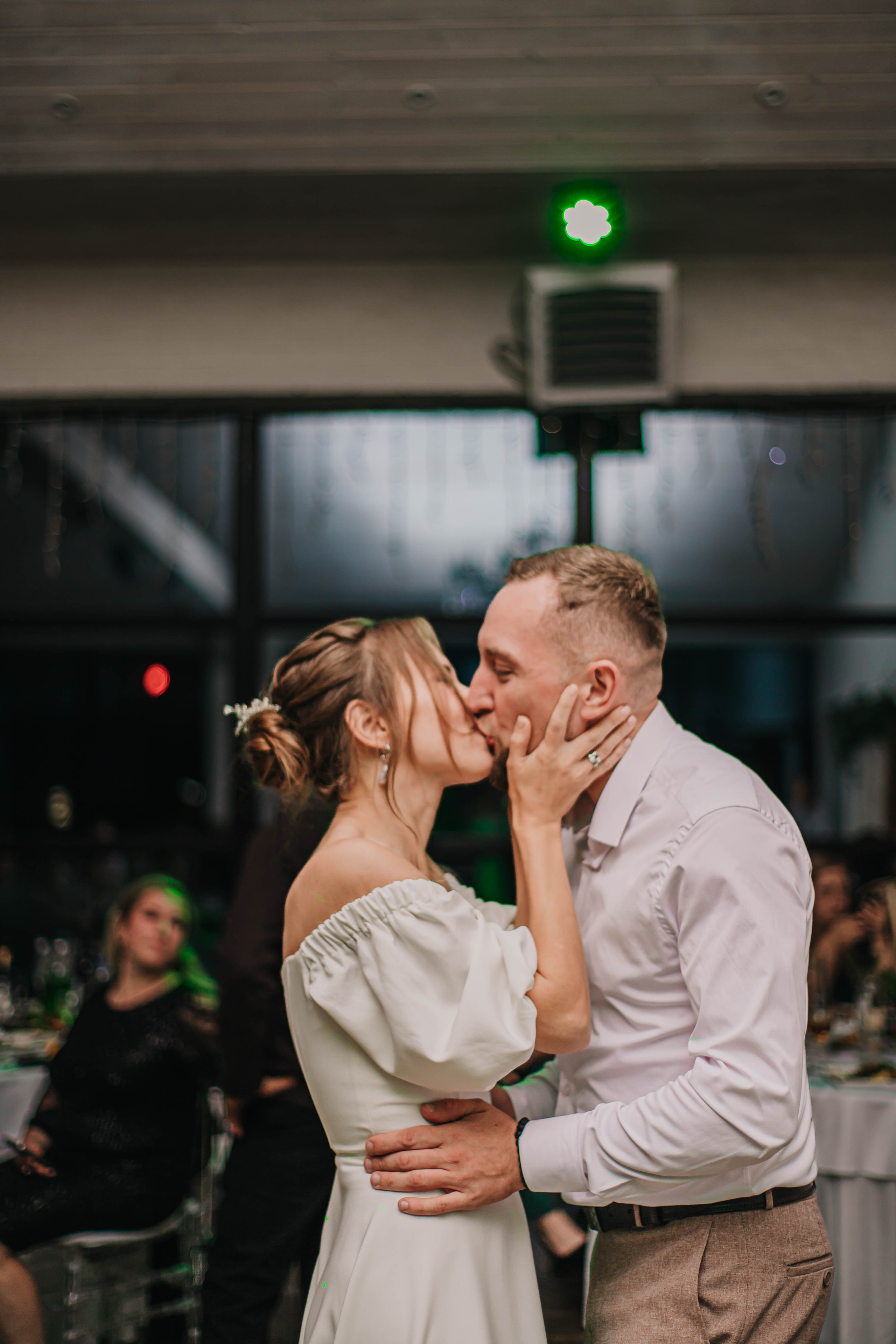 Вячеслав и Анастасия (пакет «Весь день»). Фотограф Дарья Маташкова