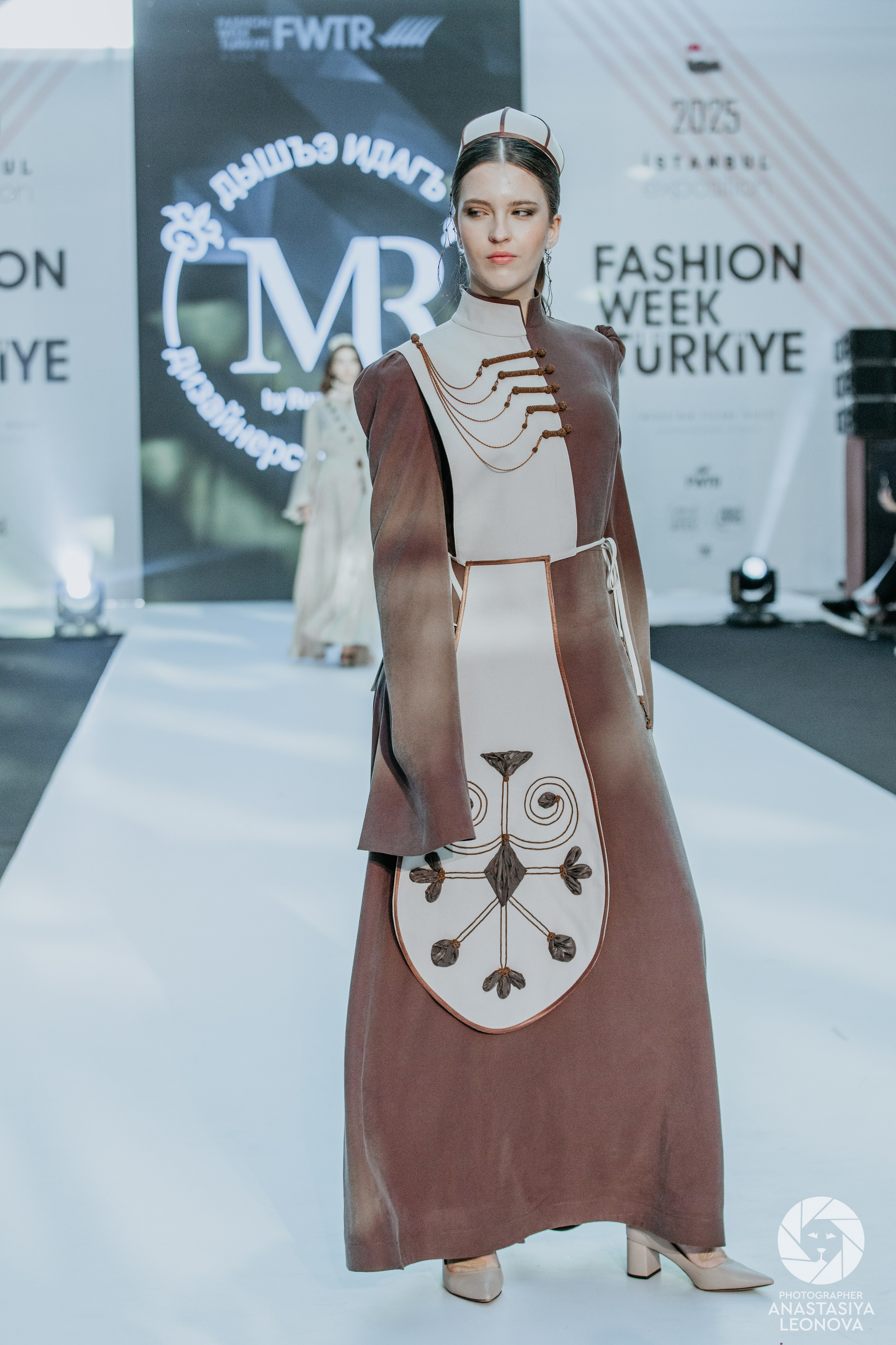 Fashion Week Türkiye [spring, 2025]. Anastasia Leonowa