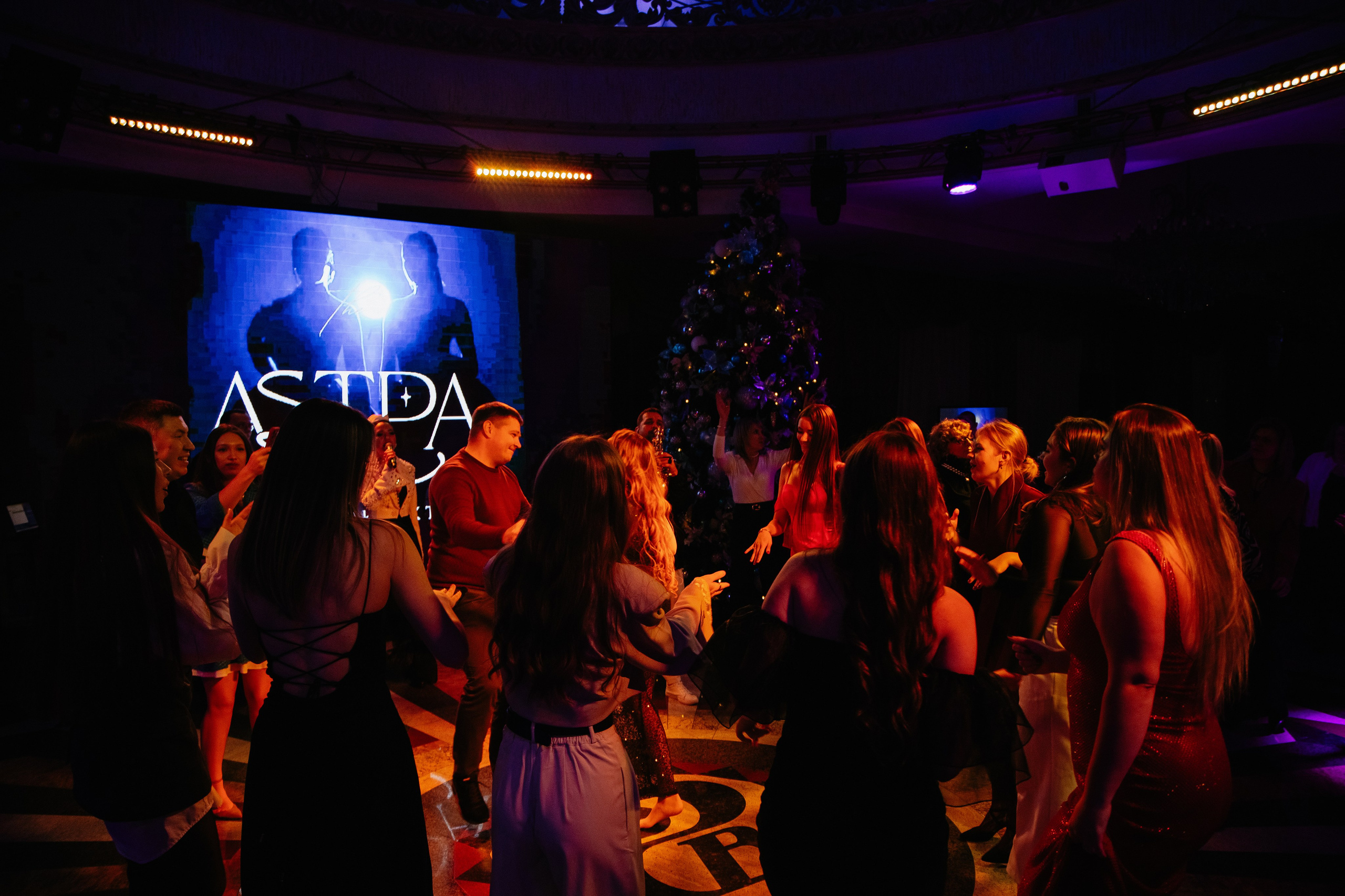 Новогодние корпоративы|Купол. Свадебный фотограф Челябинск Зиненко Виктория