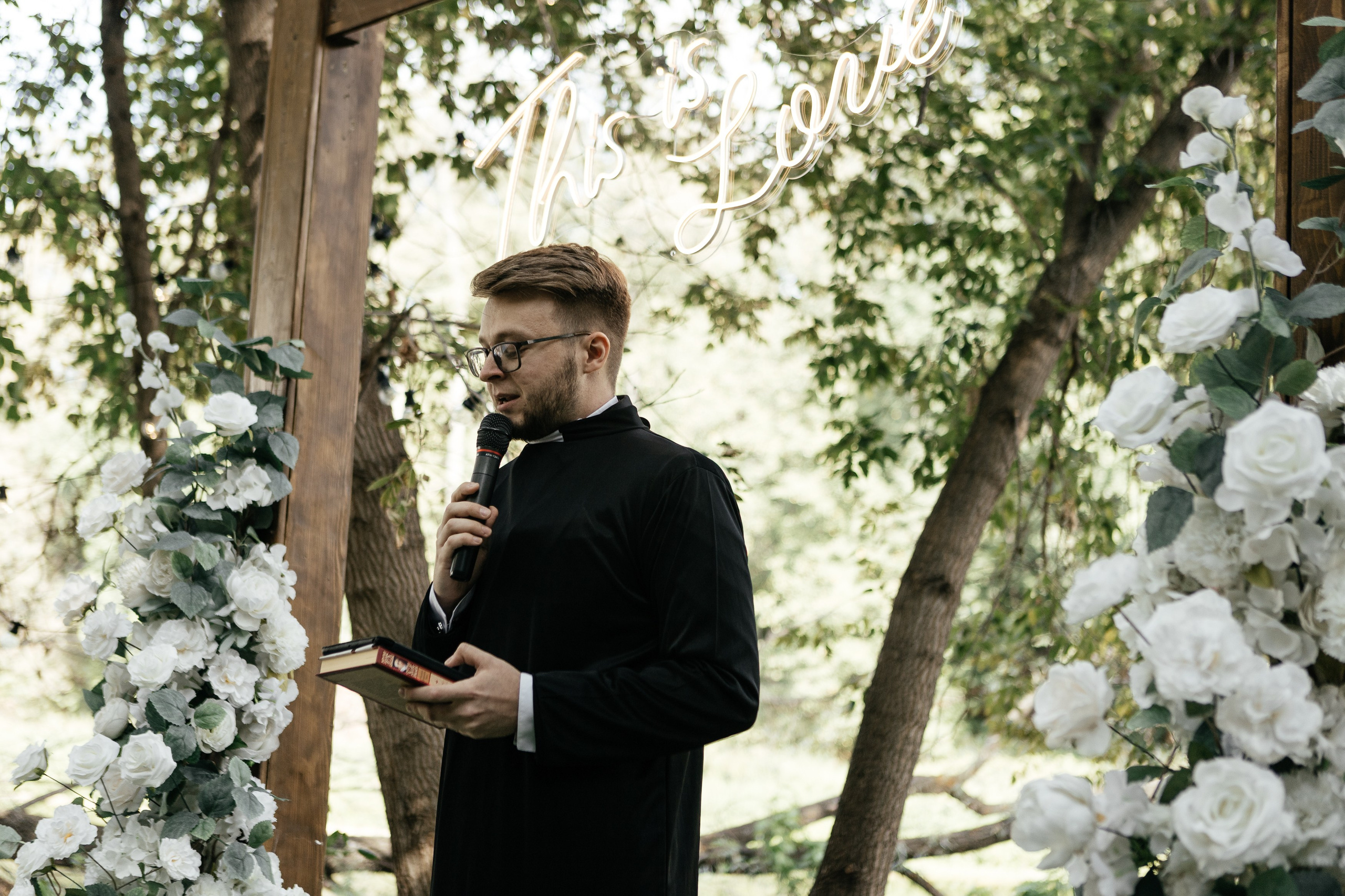 Свадебный фотограф Уфа — Руслан ГабдлисламовЖивые эмоции, красивые кадры, воспоминания на всю жизнь.Работаю по всей Республике Башкортоста. Свадебный фотограф Уфа Руслан Габдлисламов