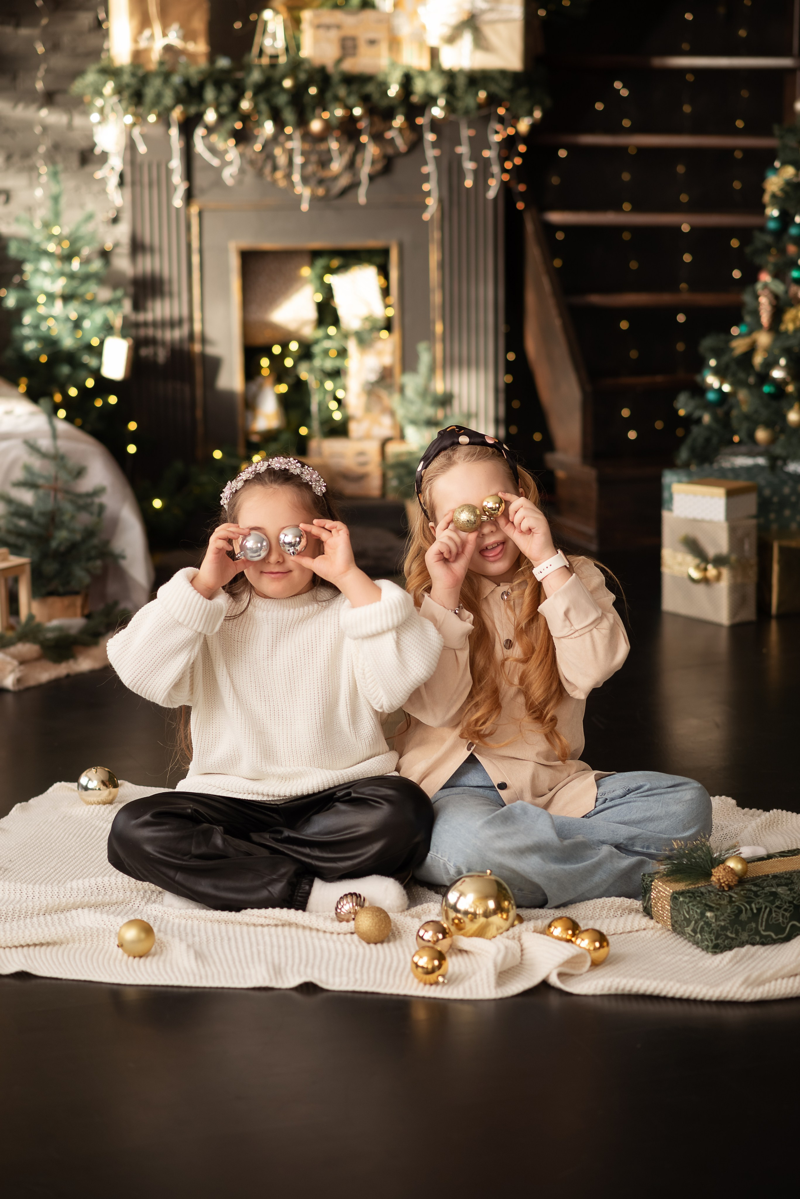 Новогодняя фотосессия большой семьи. Фотограф новорожденных Екатеринбург, Первоуральск