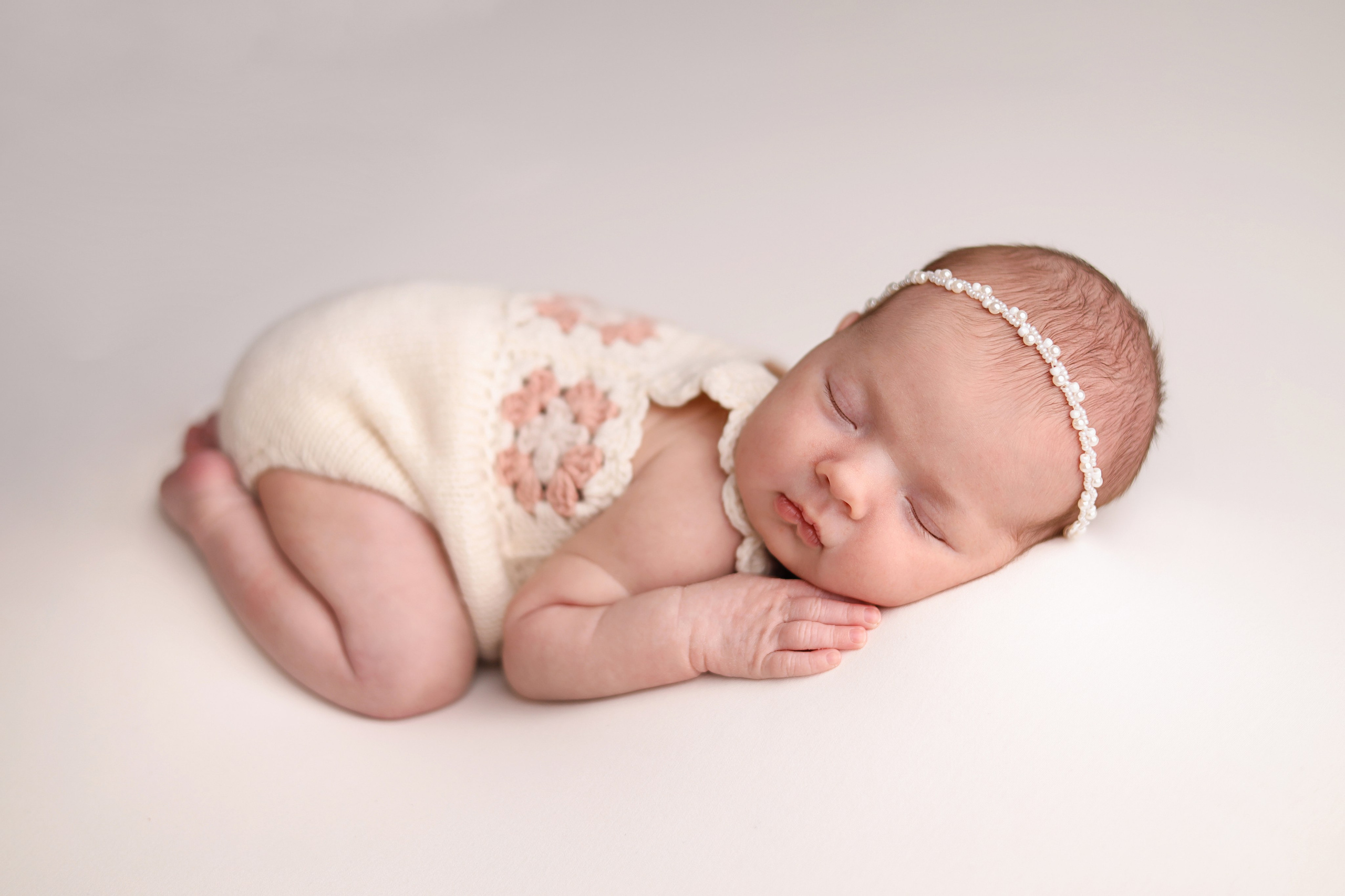 Ньюборн съемка в Москве. Фотосессия новорожденных. Фотограф новорожденных Москва. Ньюборн фотограф Москва