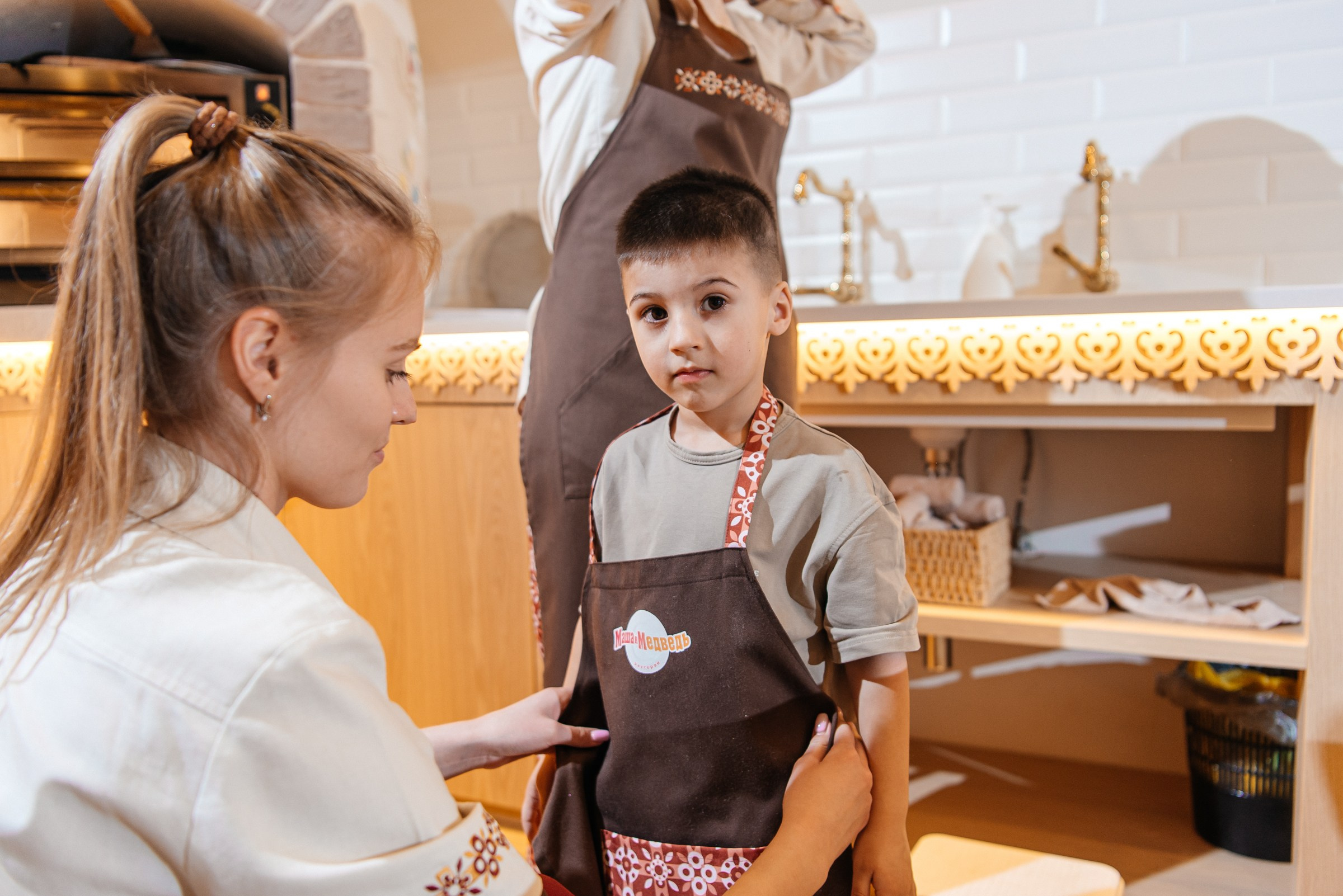Детский День Рождения в ресторане Маша и Медведь. Профессиональный фотограф в Екатеринбурге Ирина Смирнова