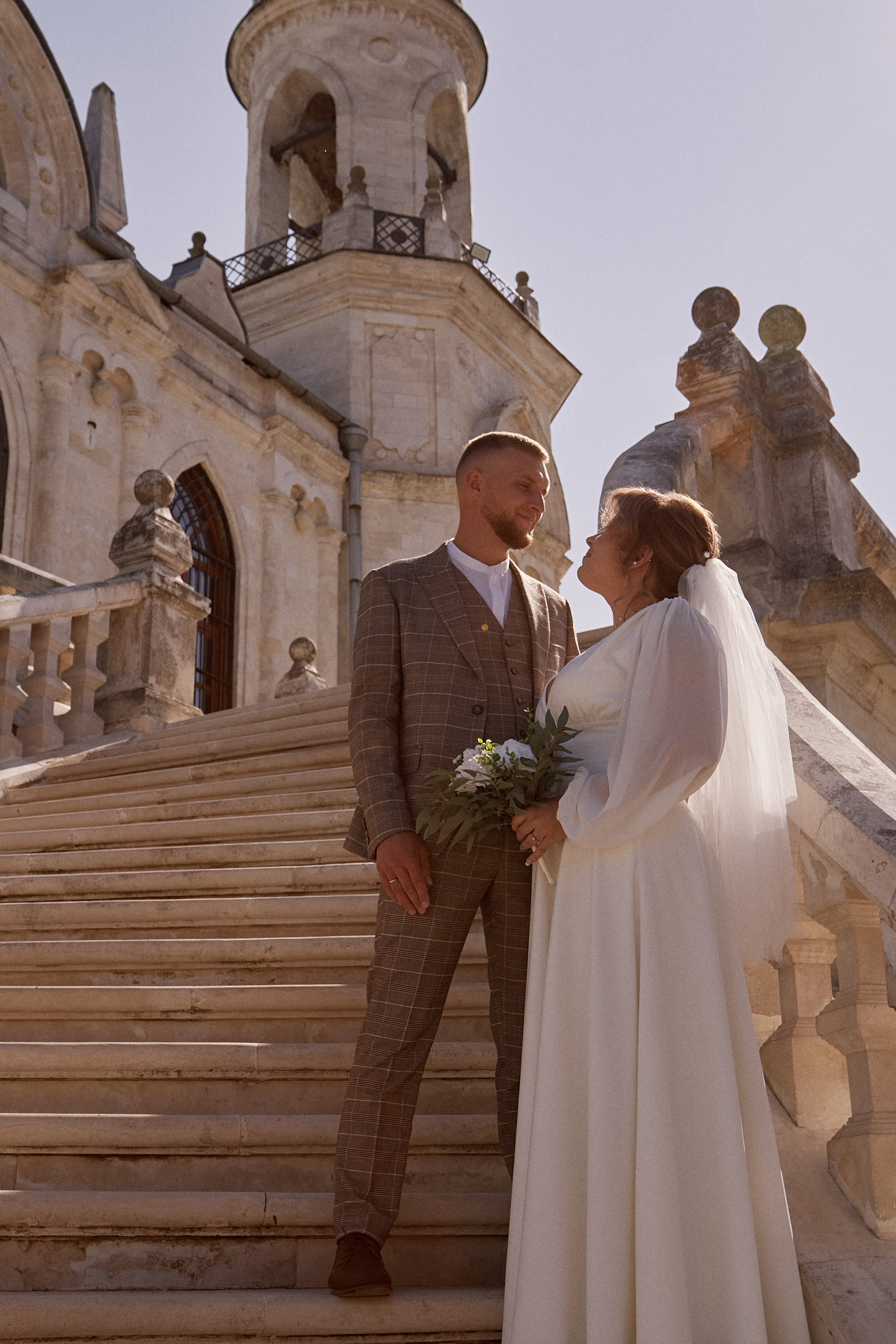 Алевтина и Дмитрий. Владимирский храм. Фотограф лавстори Москва/МО Приятелева Ангелина