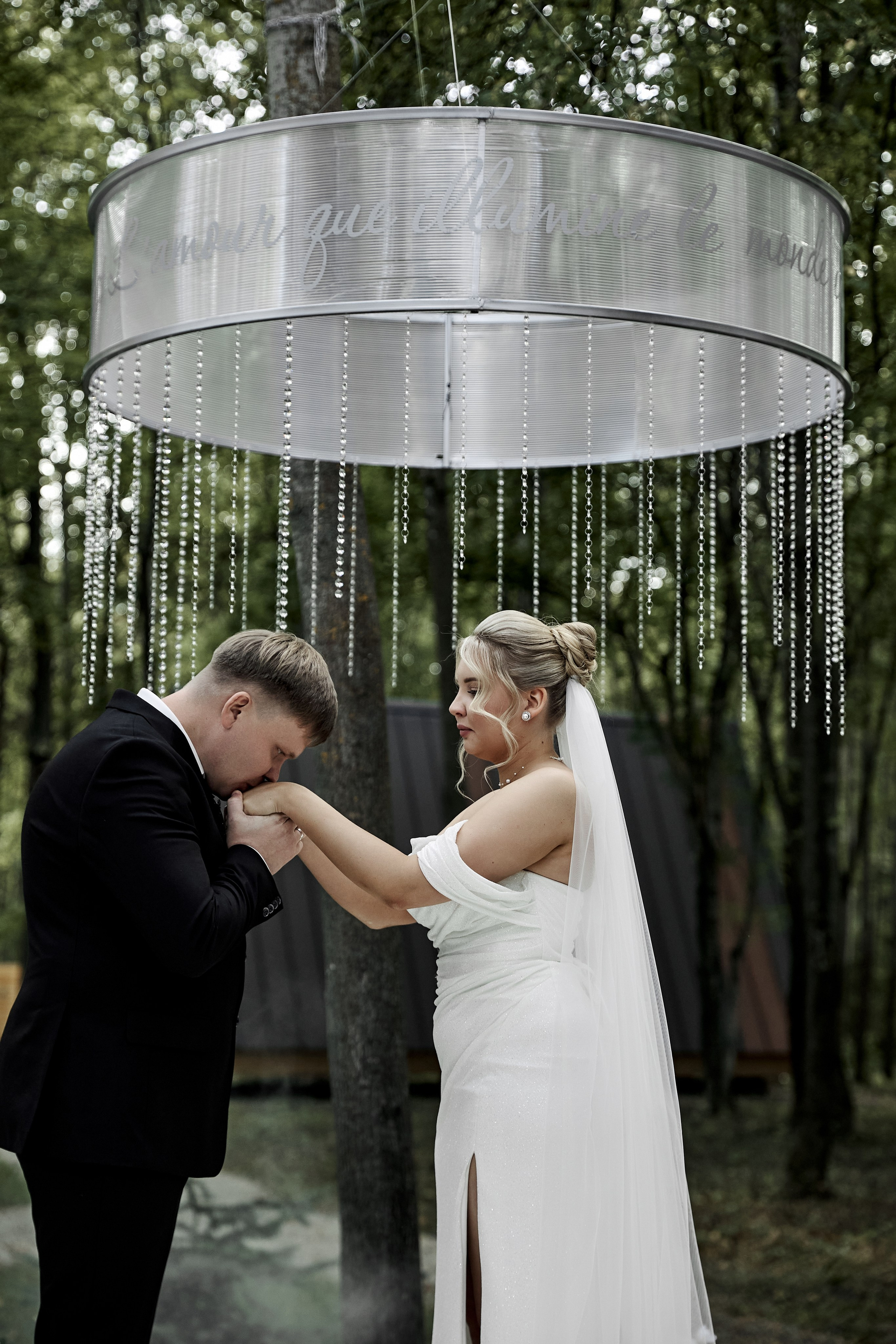 L'amour que illumine. Студия декора НикитинаДекор — оформление мероприятий в Ульяновске. Профессиональное создание эксклюзивных декораций