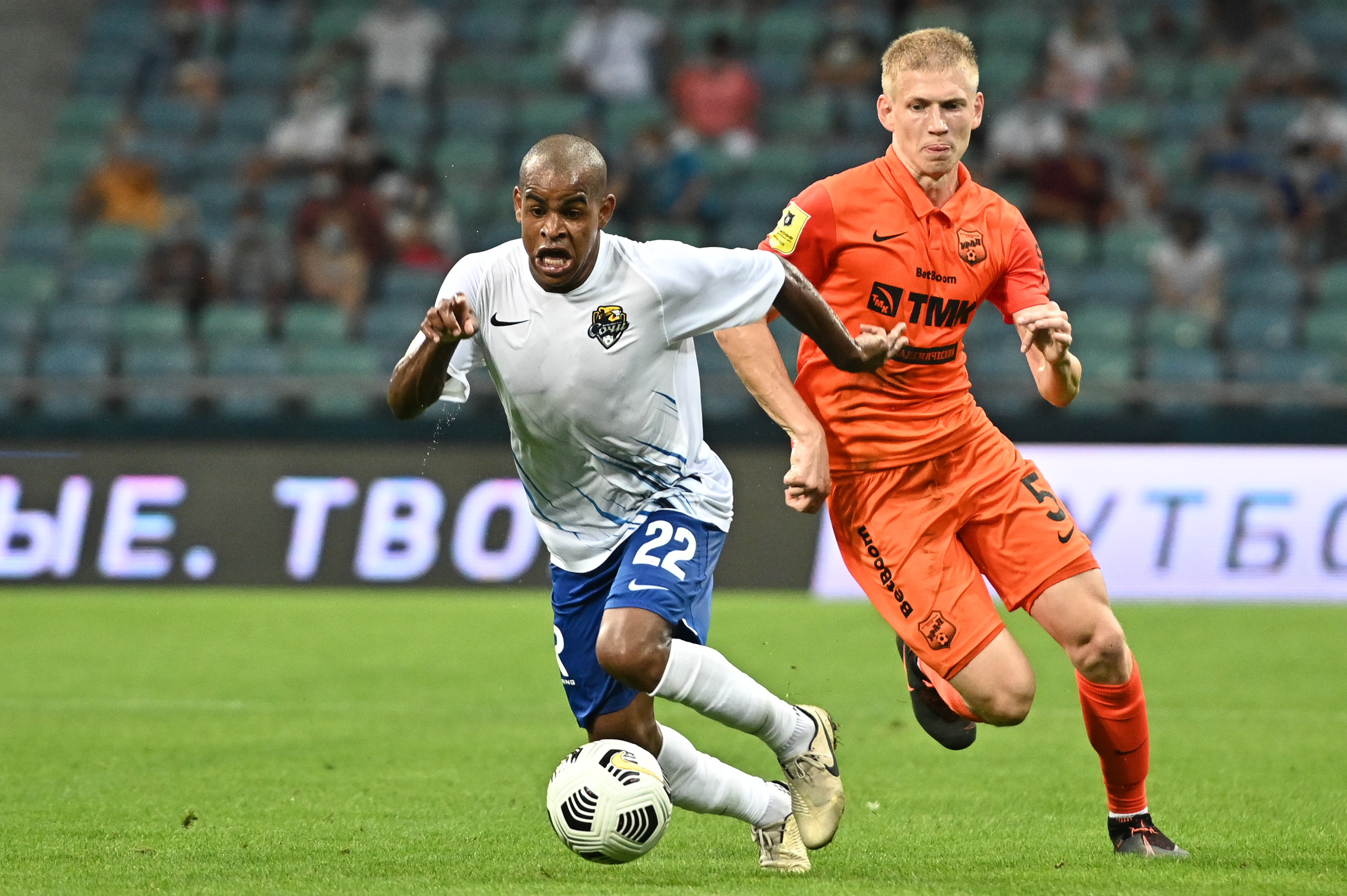 Спортивный фотограф в Сочи. Репортажный фотограф в Сочи Евгений Реутов