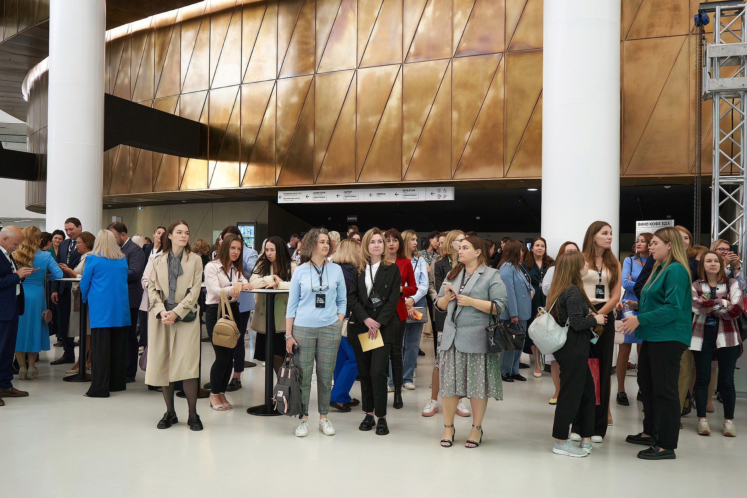 Деловой репортаж. Фотограф для брендов и маркетплейсов Екатеринбург Екатерина Дроздова
