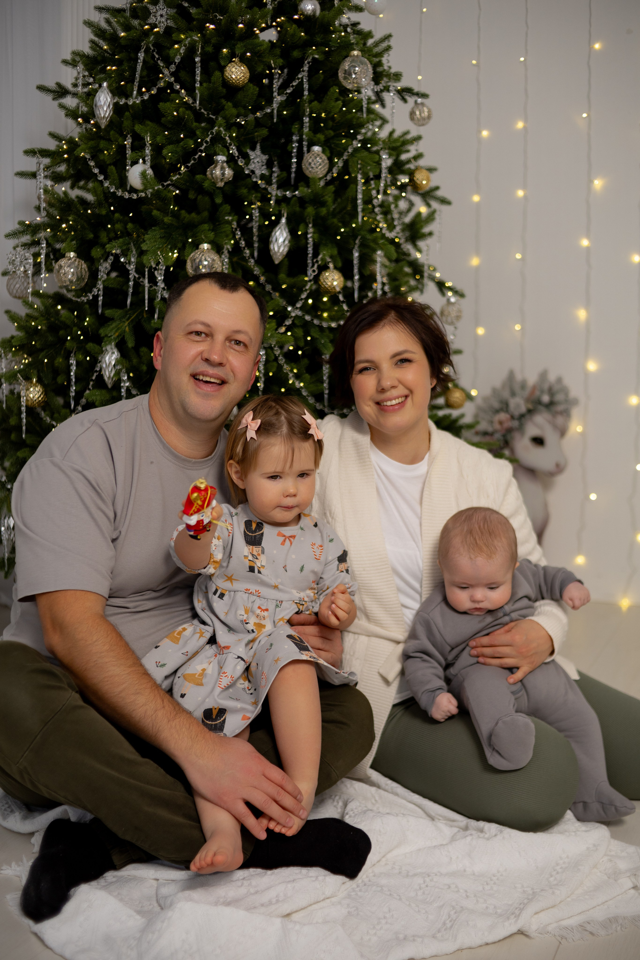 Мария с семьей. Семейный фотограф Гульцовская Екатерина