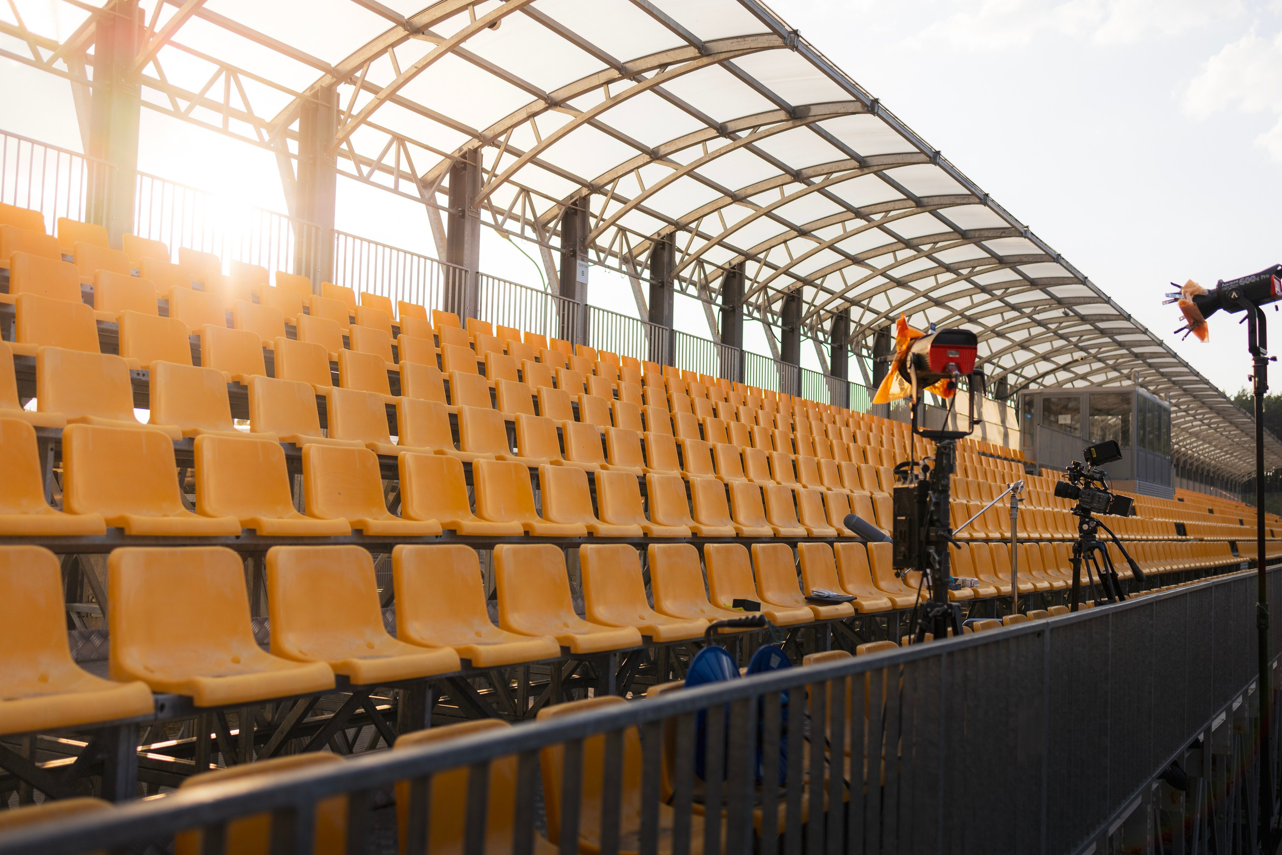 Тихон Полесский — Интервью и бэкстейдж съемки | Максим Ремизевич. Maxim Remizevich | Photographer