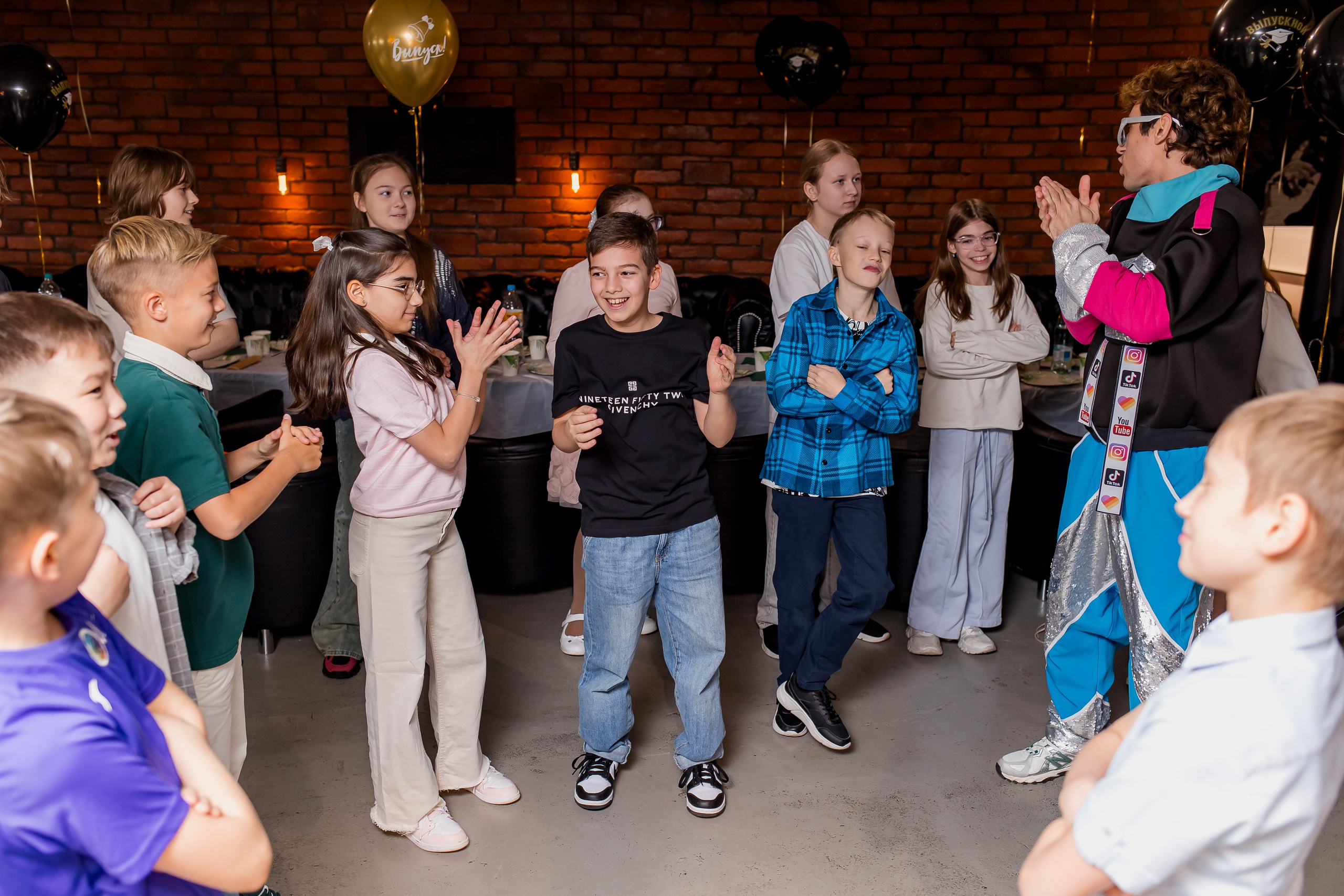 Выпускной 4 класс. Фотограф в Москве Авдеева Мария