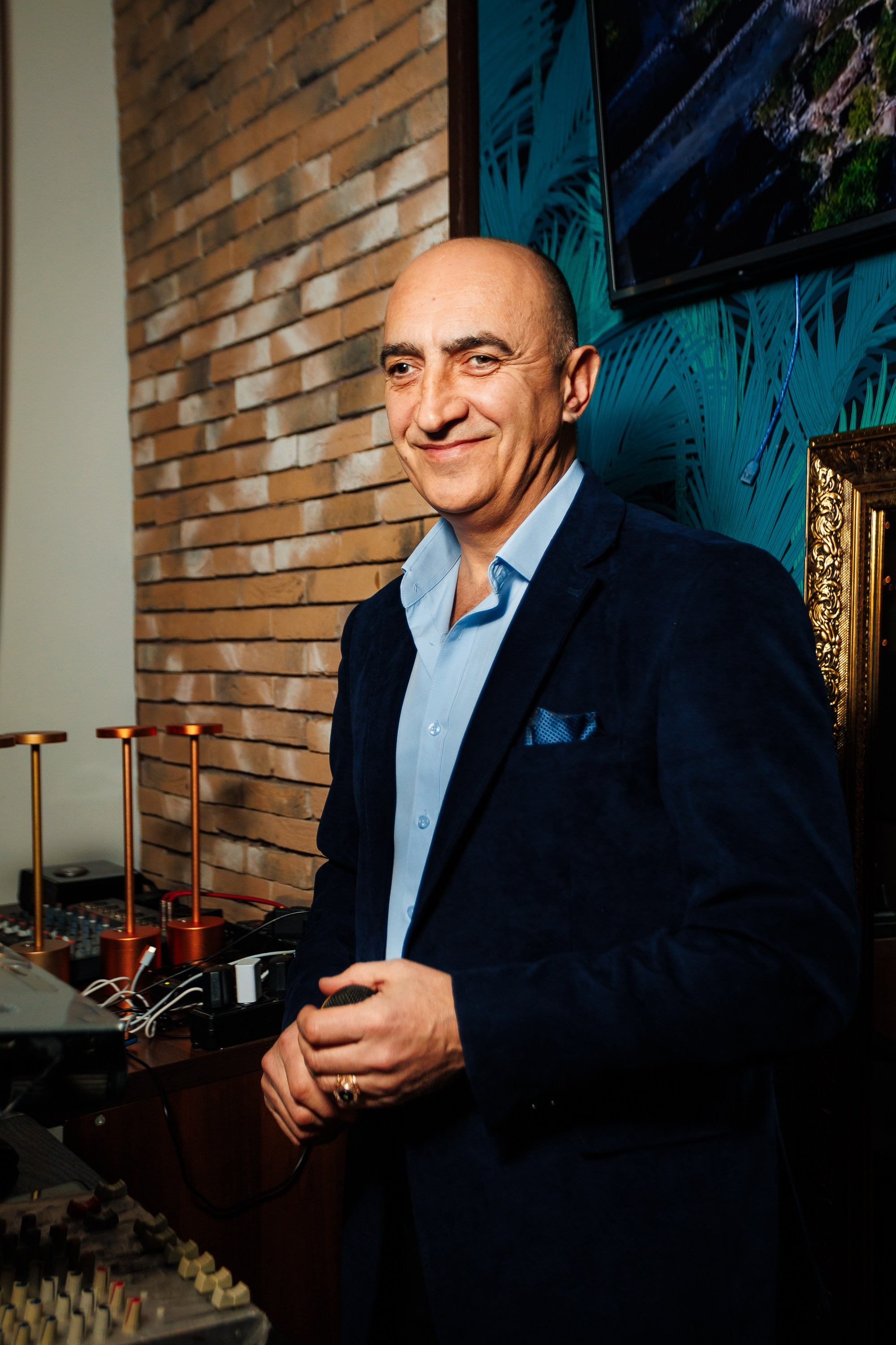 День влюблённых_Чистые пруды_Симферополь_14.02.2025. Аминов Руслан | Фотограф