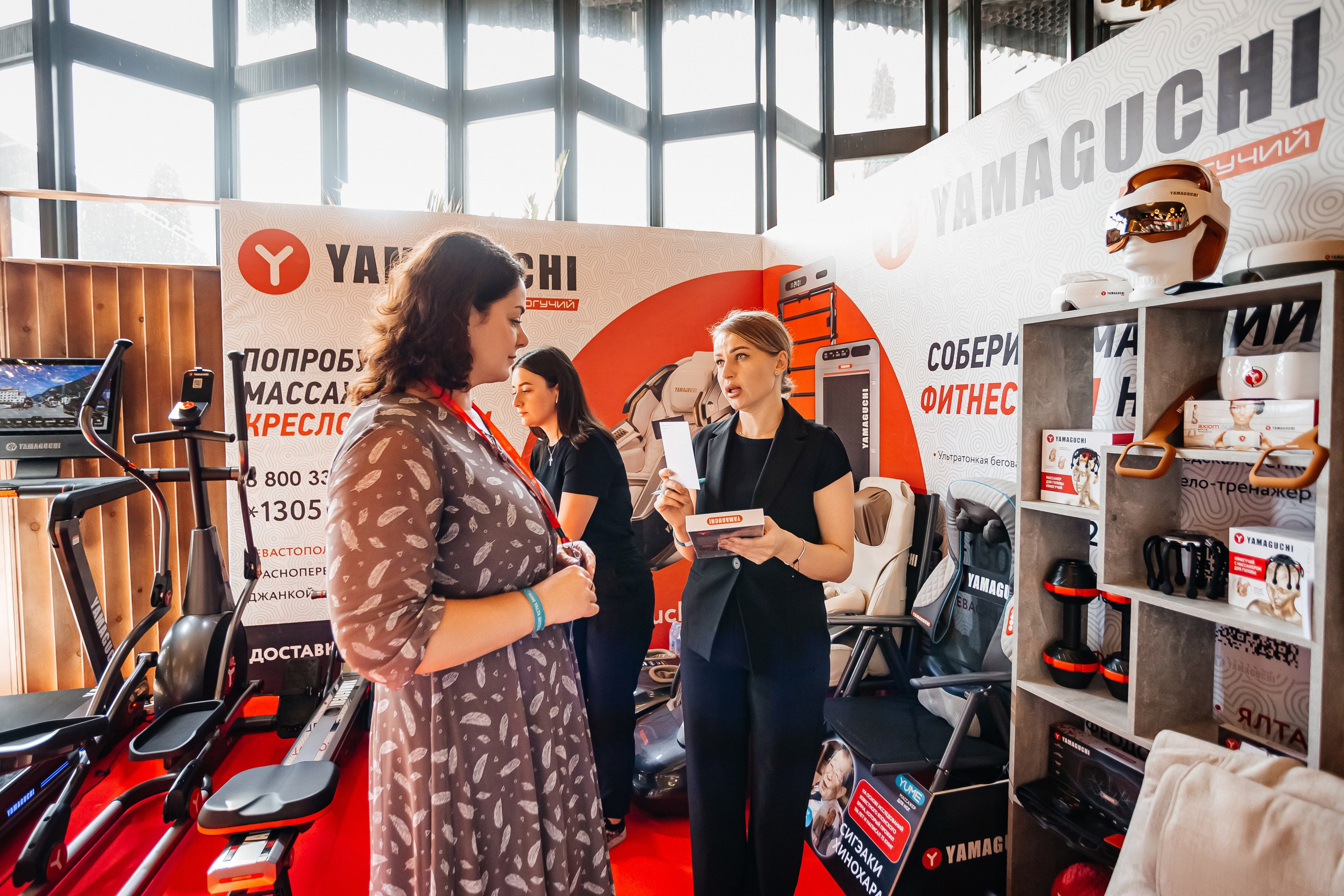 ЭКСПО КРЫМ. IХ Международная специализированная медицинская выставка «Здравоохранение. Крым 2024». Аминов Руслан | Фотограф