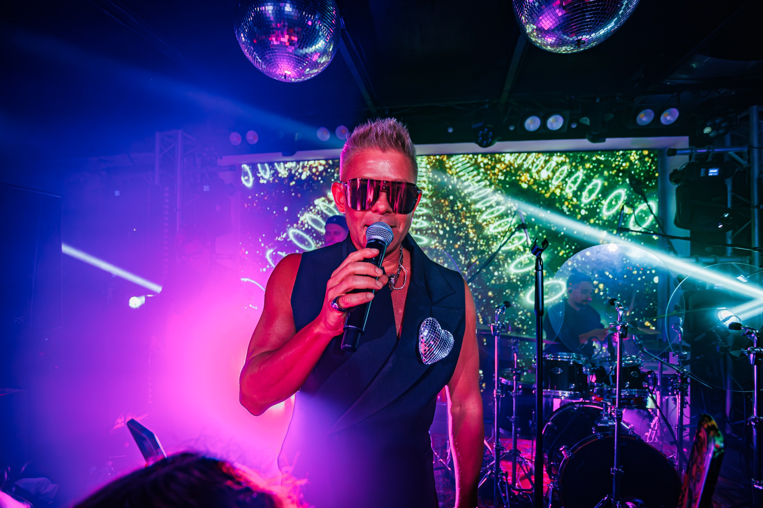 «Митя Фомин"_Чайка на пляже_Ялта_28.06.2025 г. Аминов Руслан | Фотограф