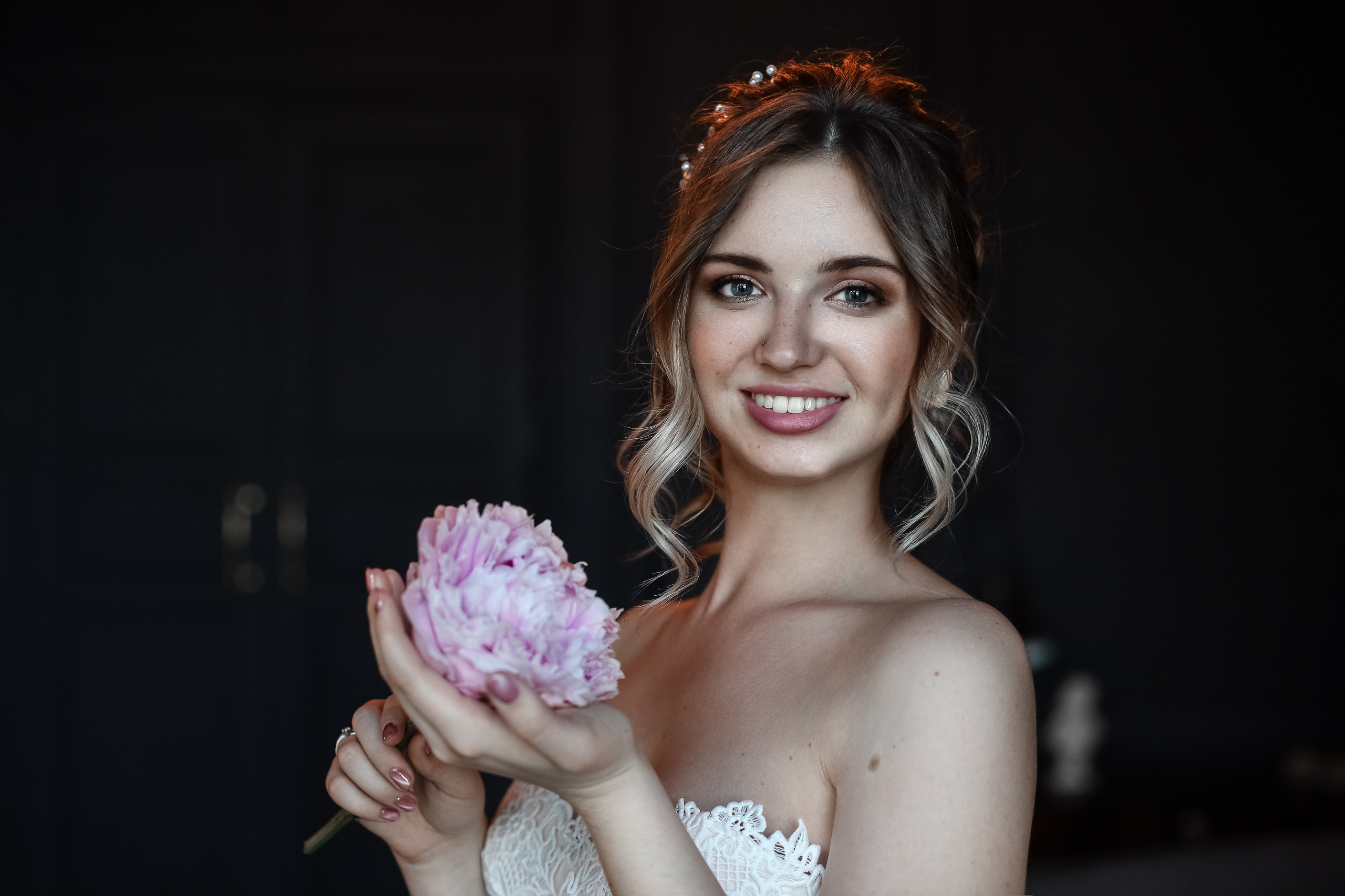 Свадебный образ макияж и прическа. СВАДЕБНЫЙ СТИЛИСТ в Санкт-Петербурге Груздевa Еленаа