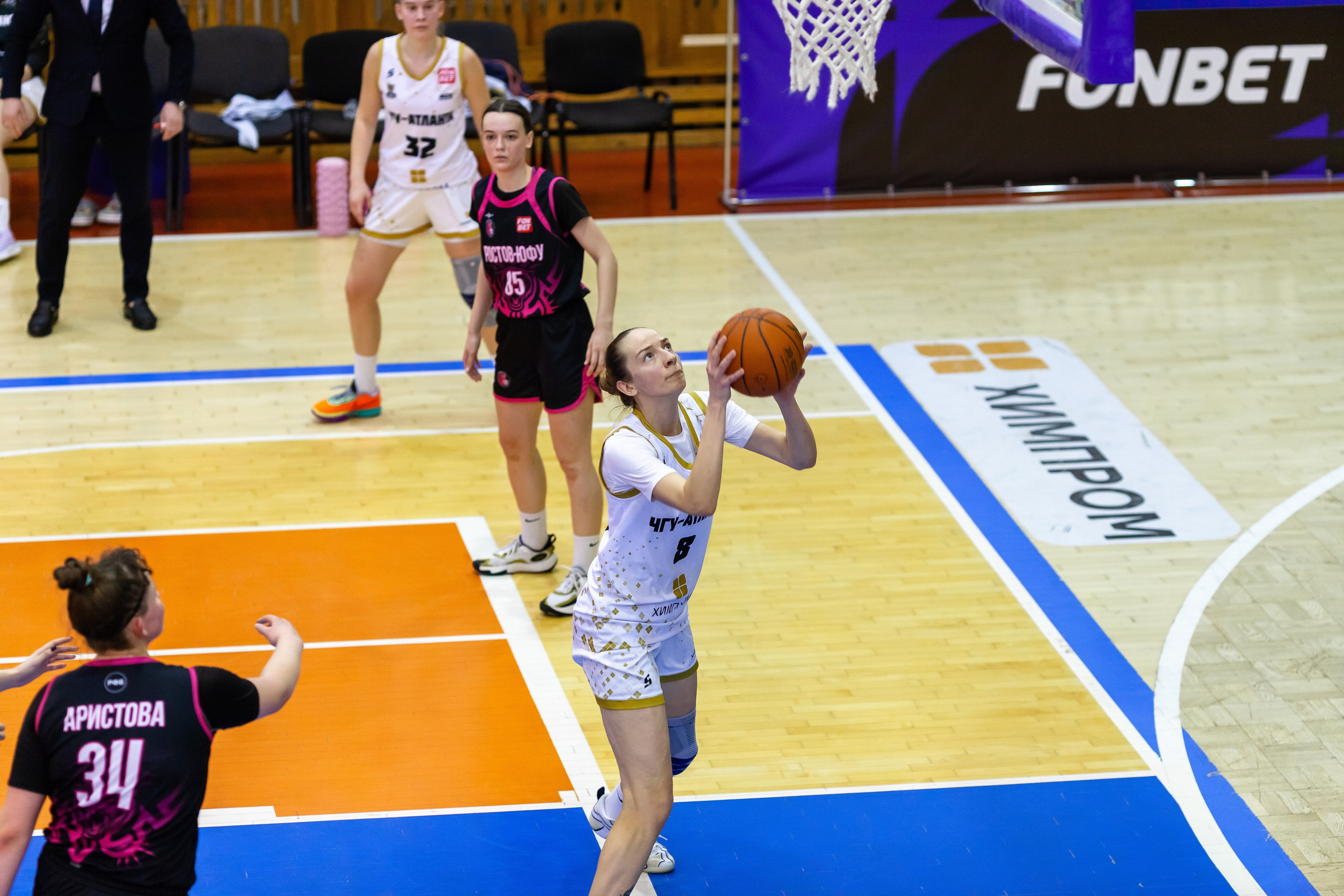 ЧГУ-Атланта — Ростов-ЮФУ / 1 игра. Фотография