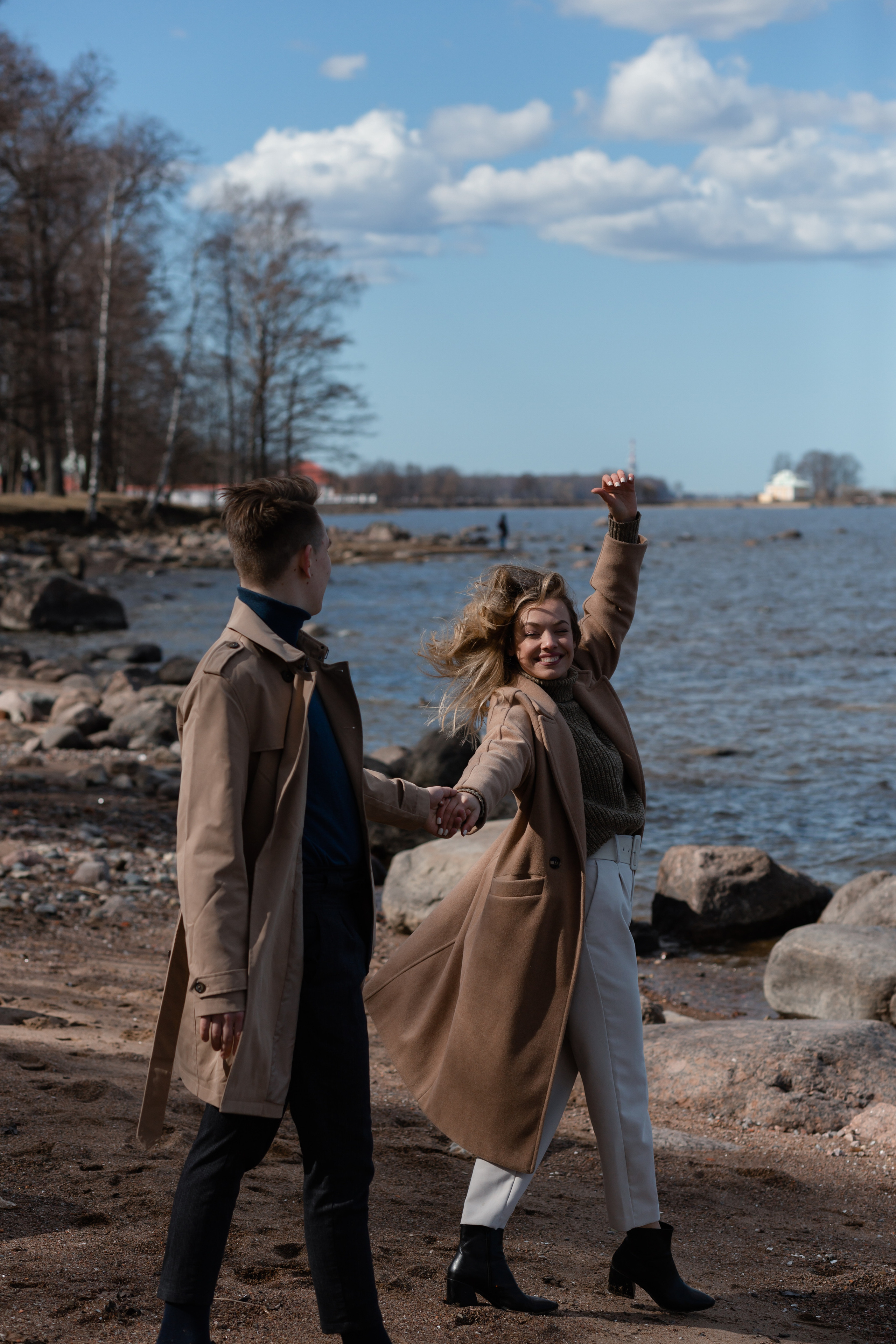 Даша Дима. Прогулка в Петергофе. Свадебный фотограф в Санкт — Петербурге и Ленинградской о