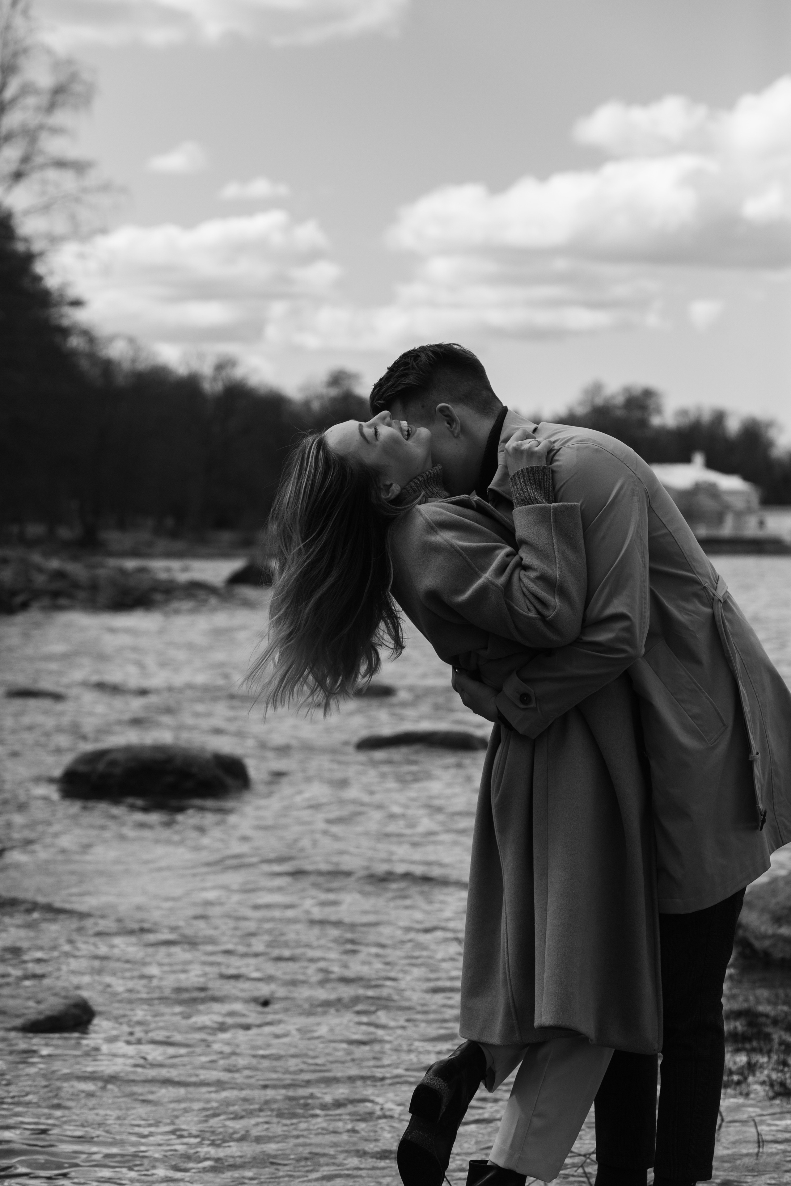 Даша Дима. Прогулка в Петергофе. Свадебный фотограф в Санкт — Петербурге и Ленинградской о