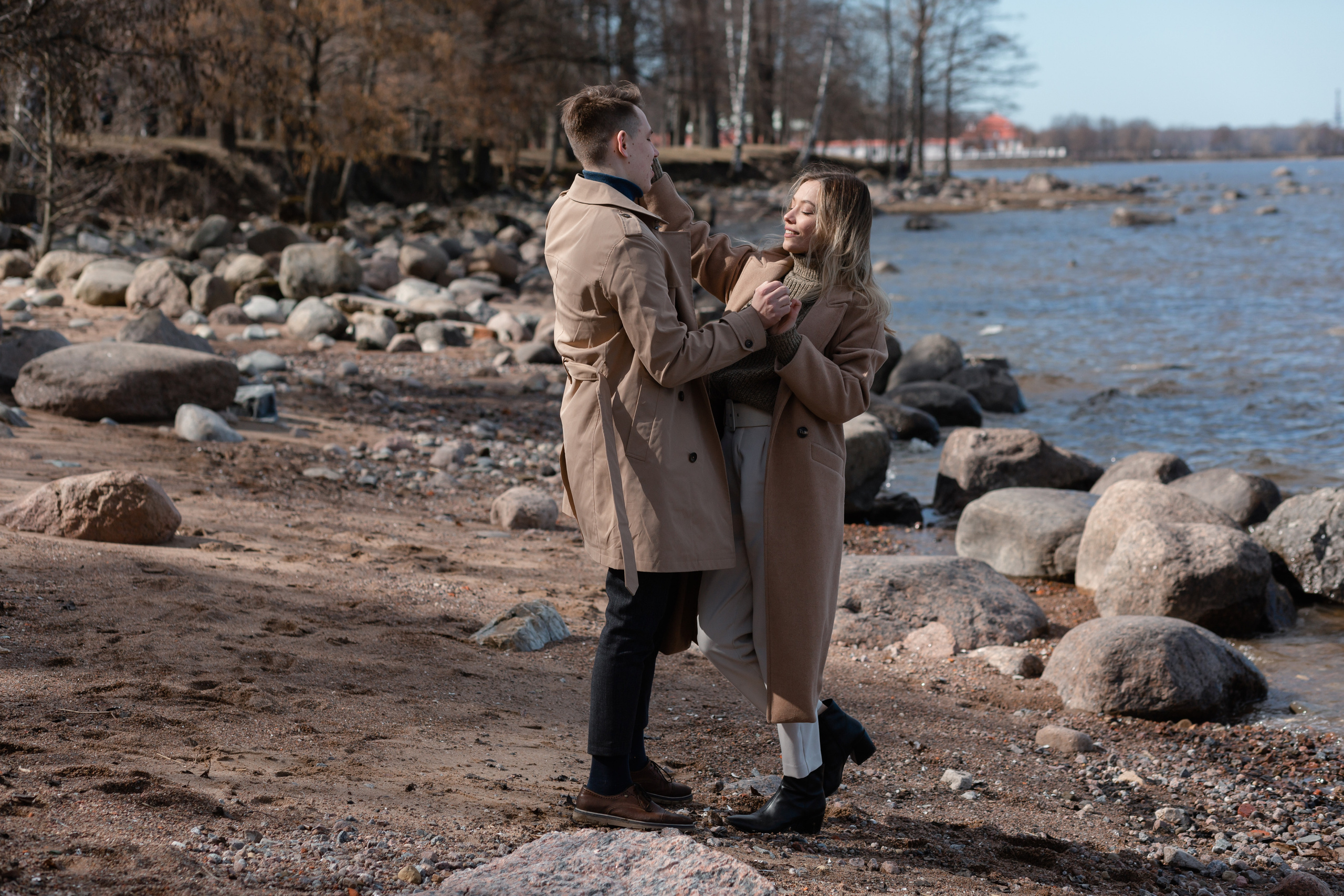 Даша Дима. Прогулка в Петергофе. Свадебный фотограф в Санкт — Петербурге и Ленинградской о