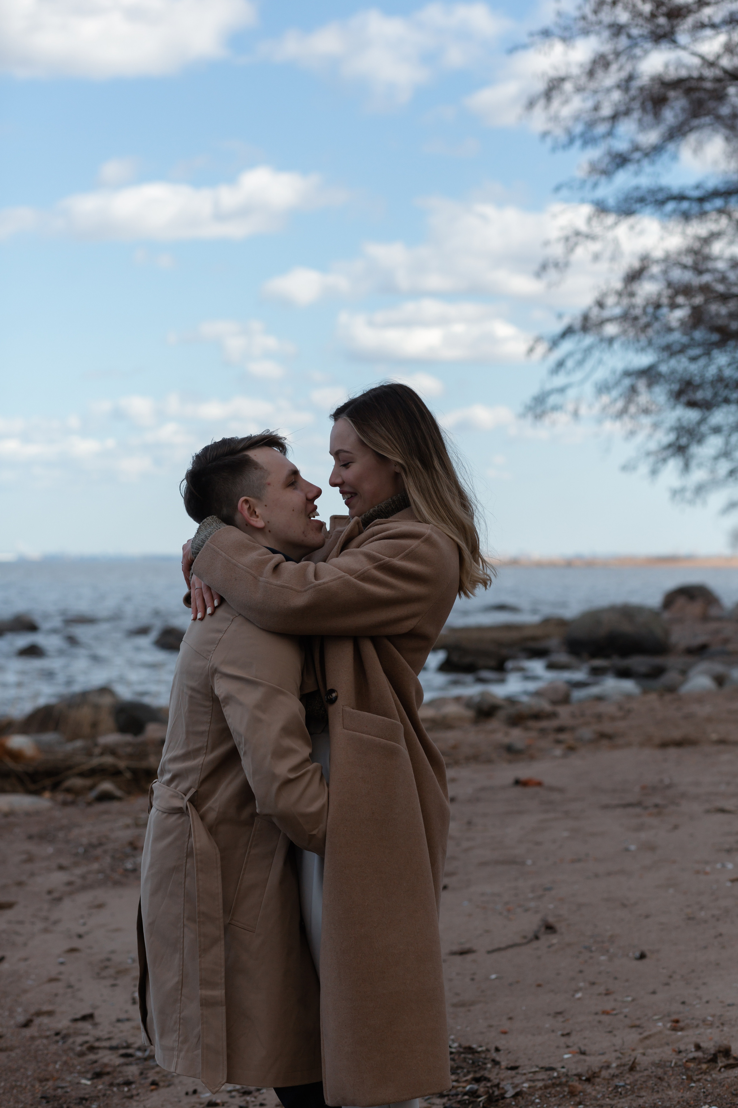 Даша Дима. Прогулка в Петергофе. Свадебный фотограф в Санкт — Петербурге и Ленинградской о