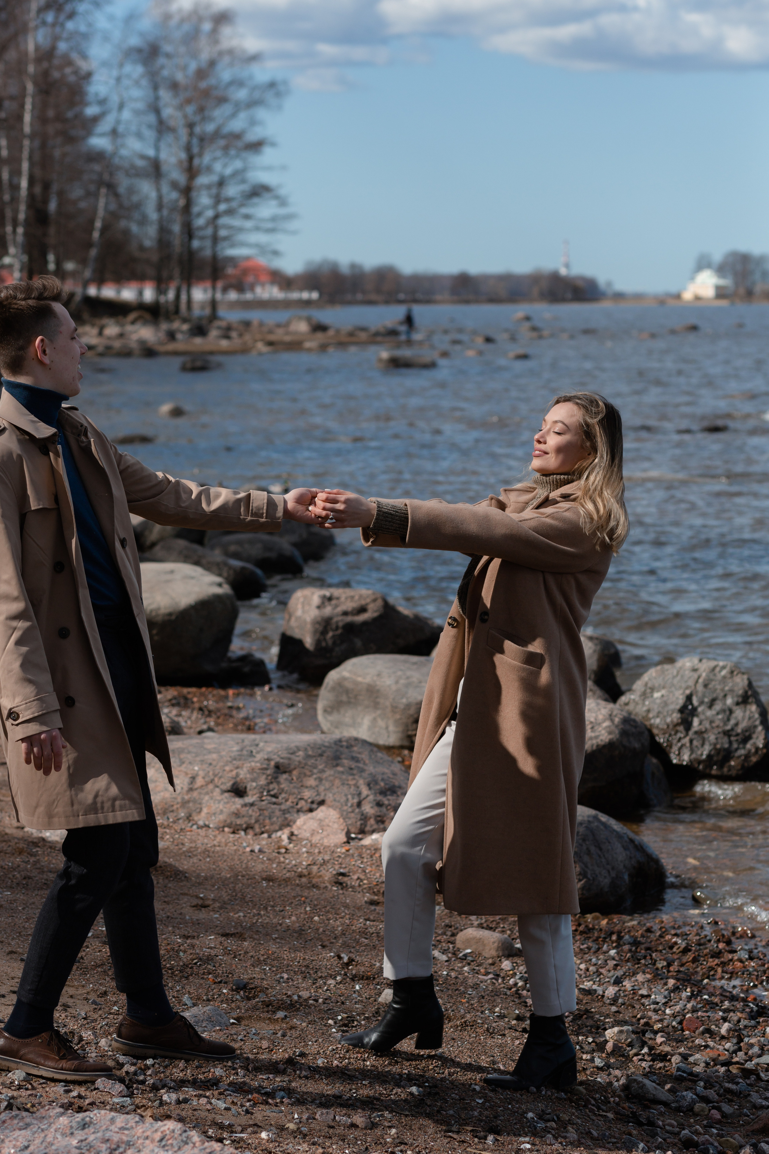 Даша Дима. Прогулка в Петергофе. Свадебный фотограф в Санкт — Петербурге и Ленинградской о