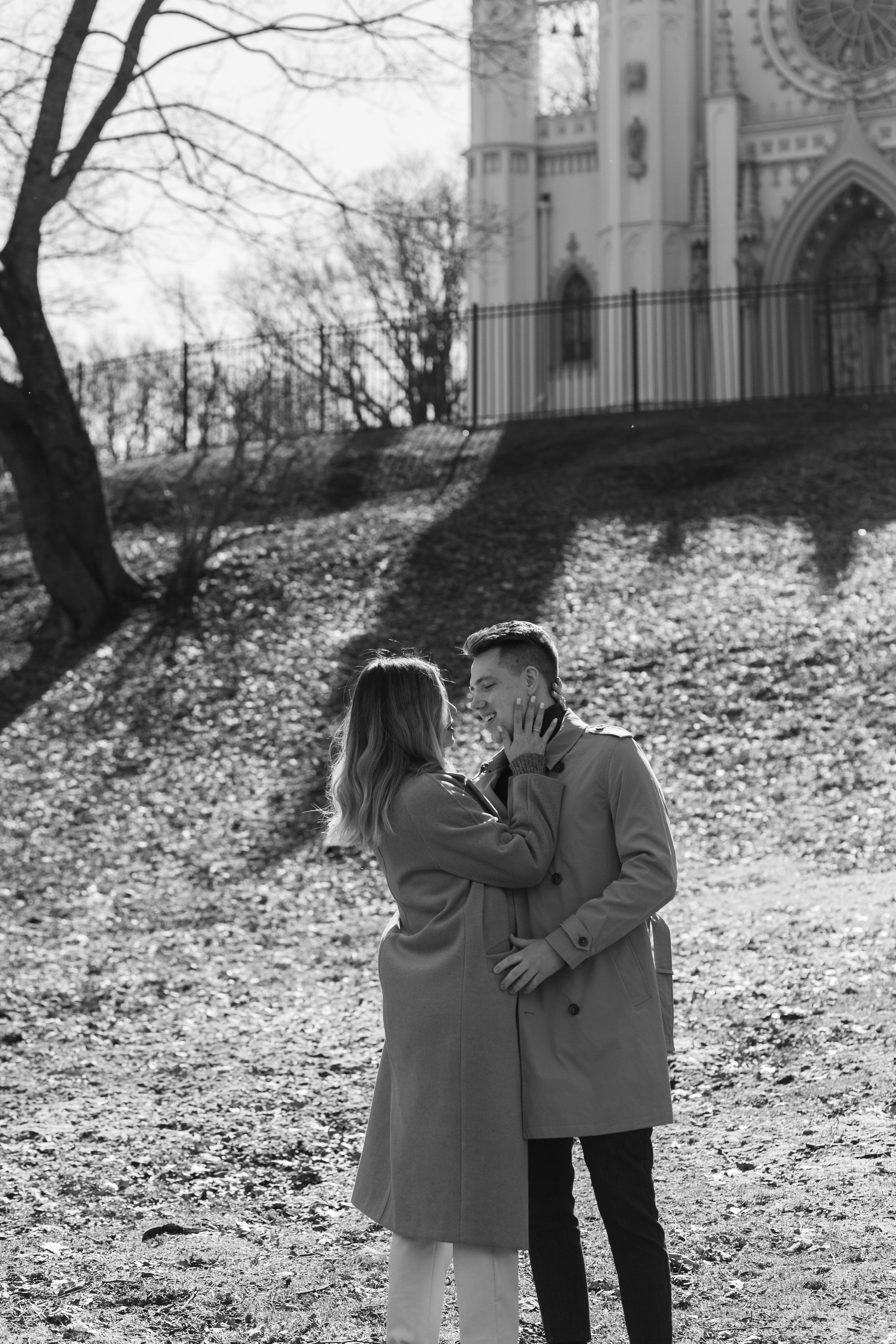 Даша Дима. Прогулка в Петергофе. Свадебный фотограф в Санкт — Петербурге и Ленинградской о