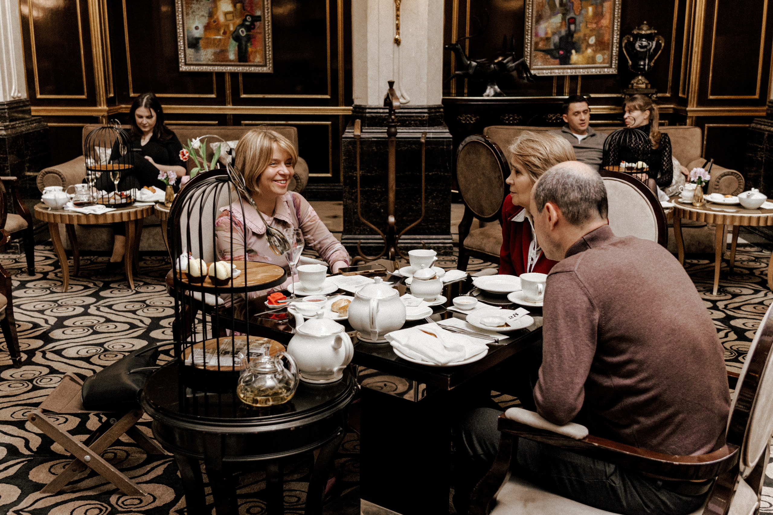 Чайная церемония «8 Марта». Свадебный/Портретный фотограф снимаю в Москве