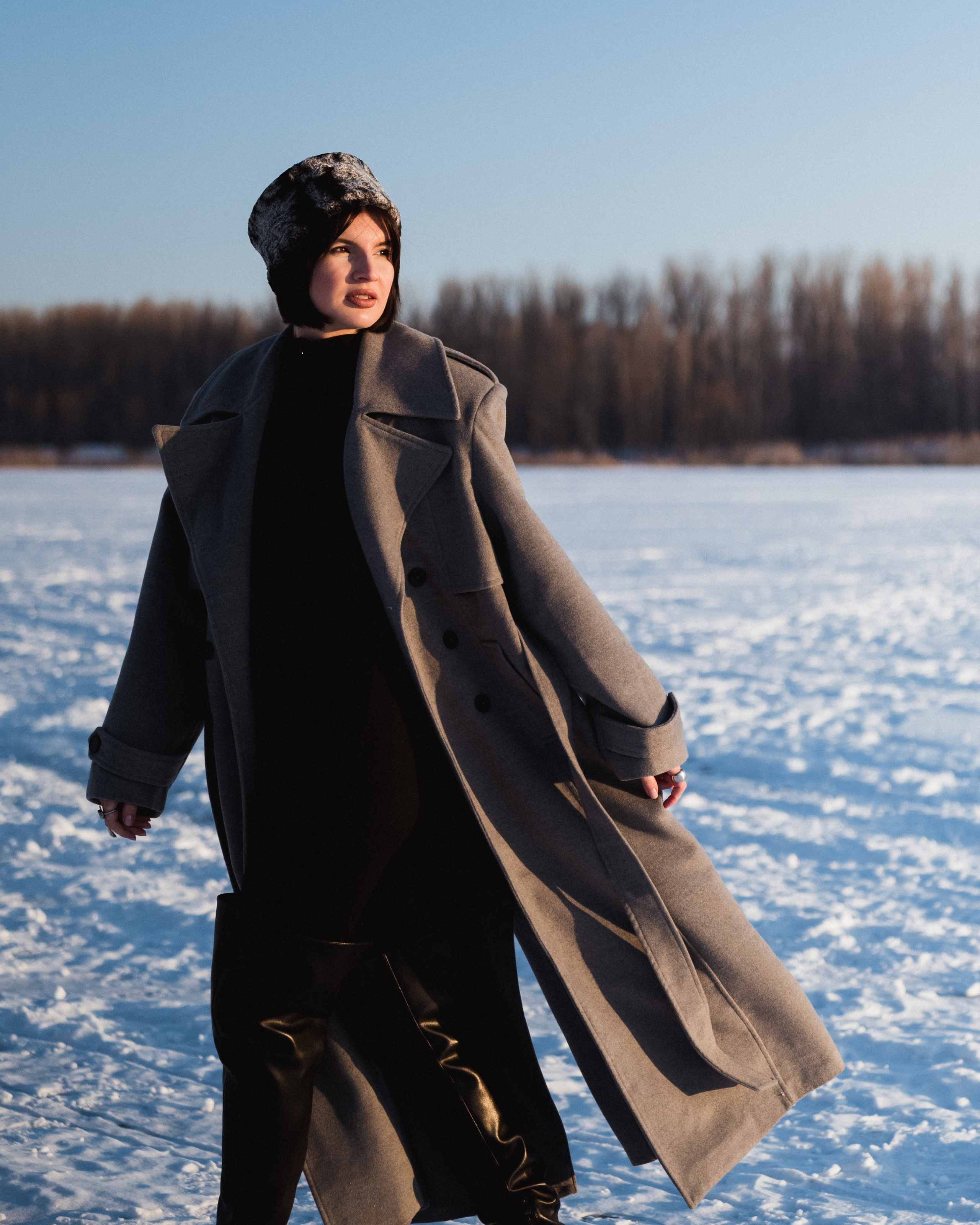 Фотосъёмка с цветком на льду на Ростовском море