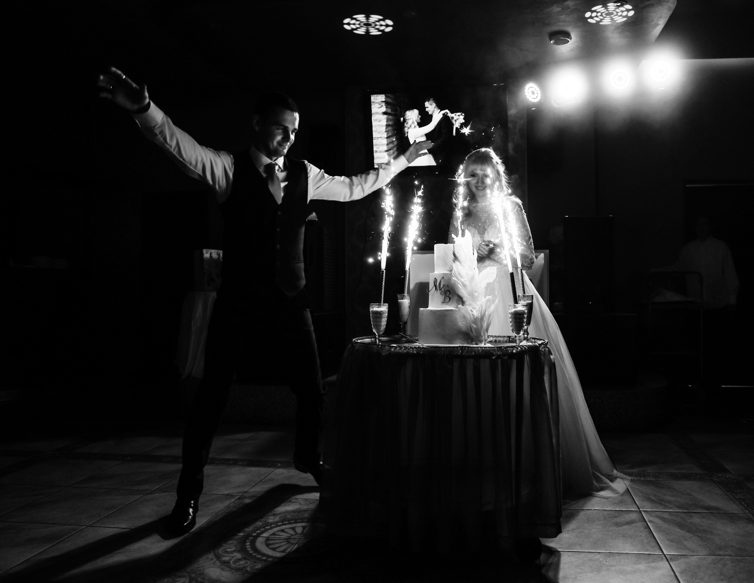 Михаил и Виктория. Свадебный и семейный фотограф в г. Волхов Алексей Кочерыжкин