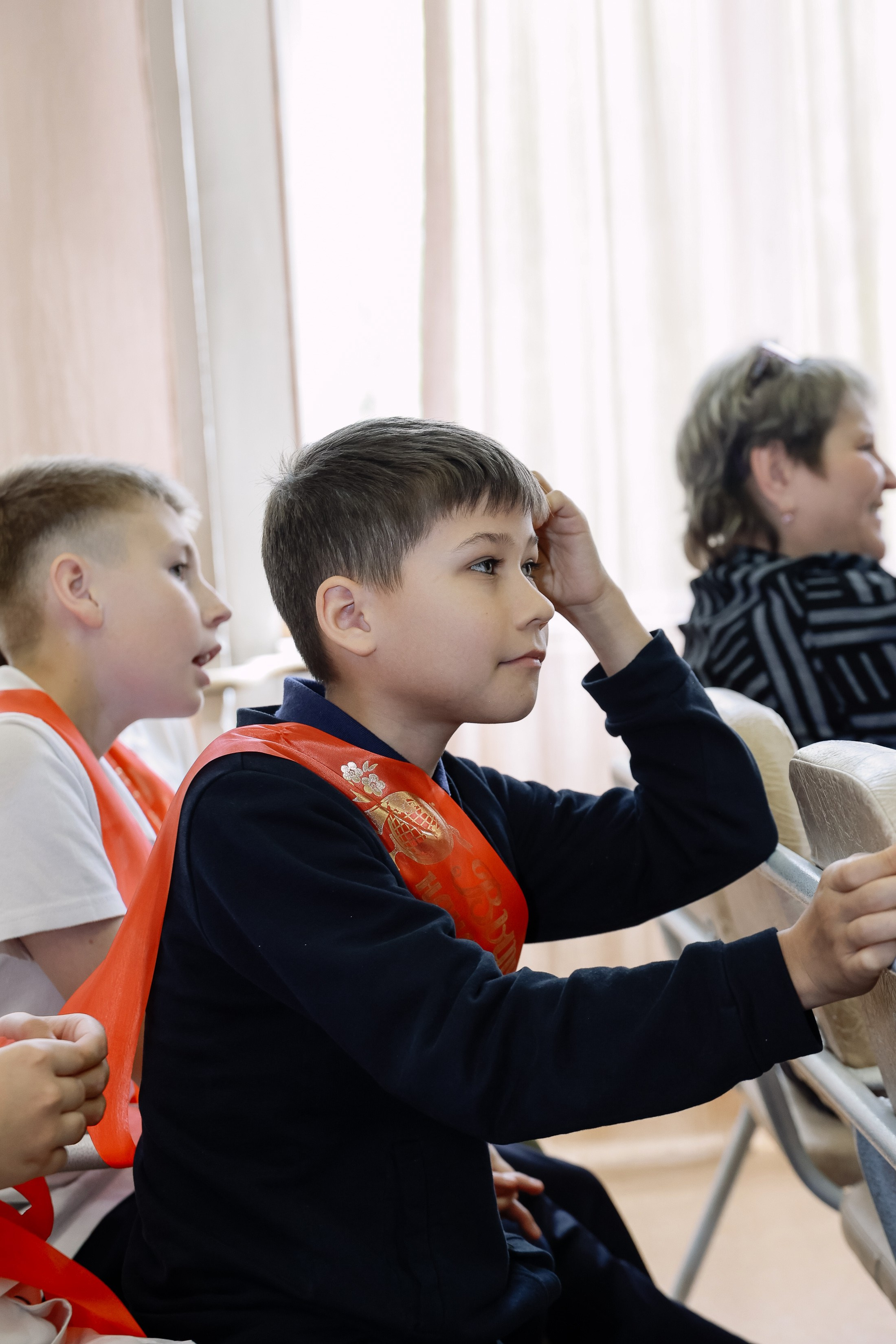 Последний звонок 4б школа 26. Фотограф Юлия Мальцева