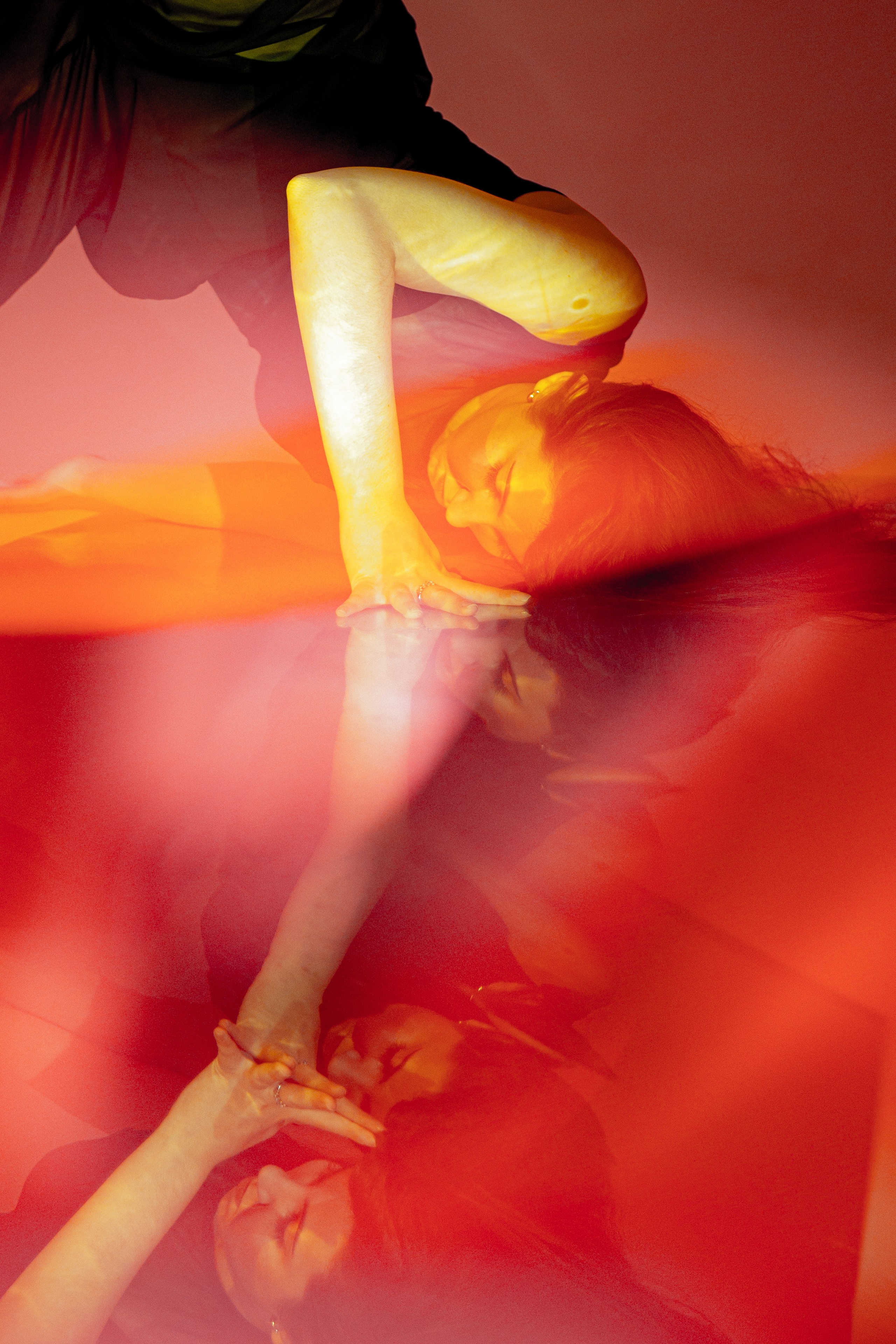 Магия танца: Солнце и Вода. Арт-фотограф Крис Л. в Тобольске: портрет, семейные, свадьбы