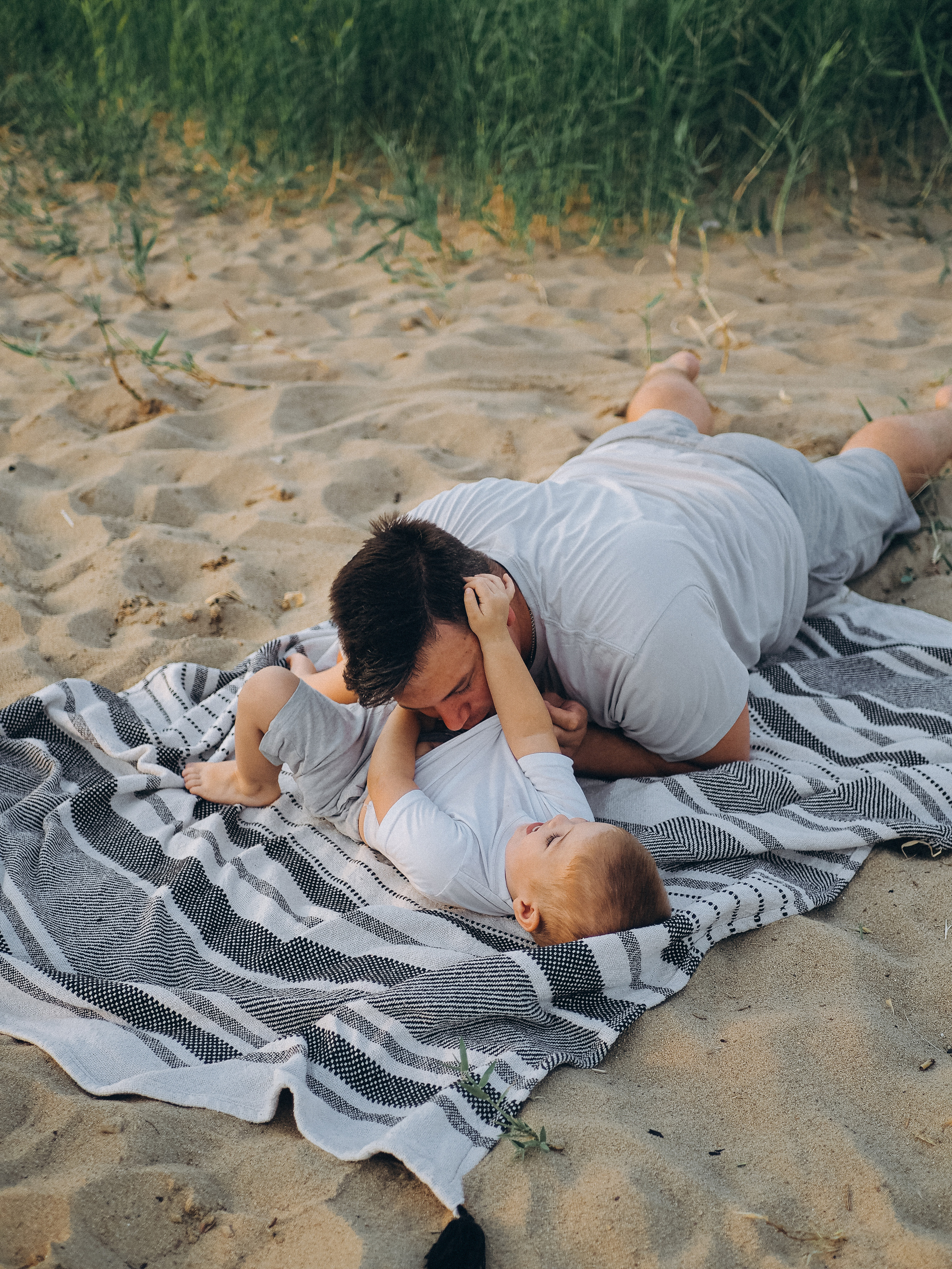 Анатолий, Юля, Ксюша и Игорь. Семейный фотограф в Челябинске Ольга Быстрых