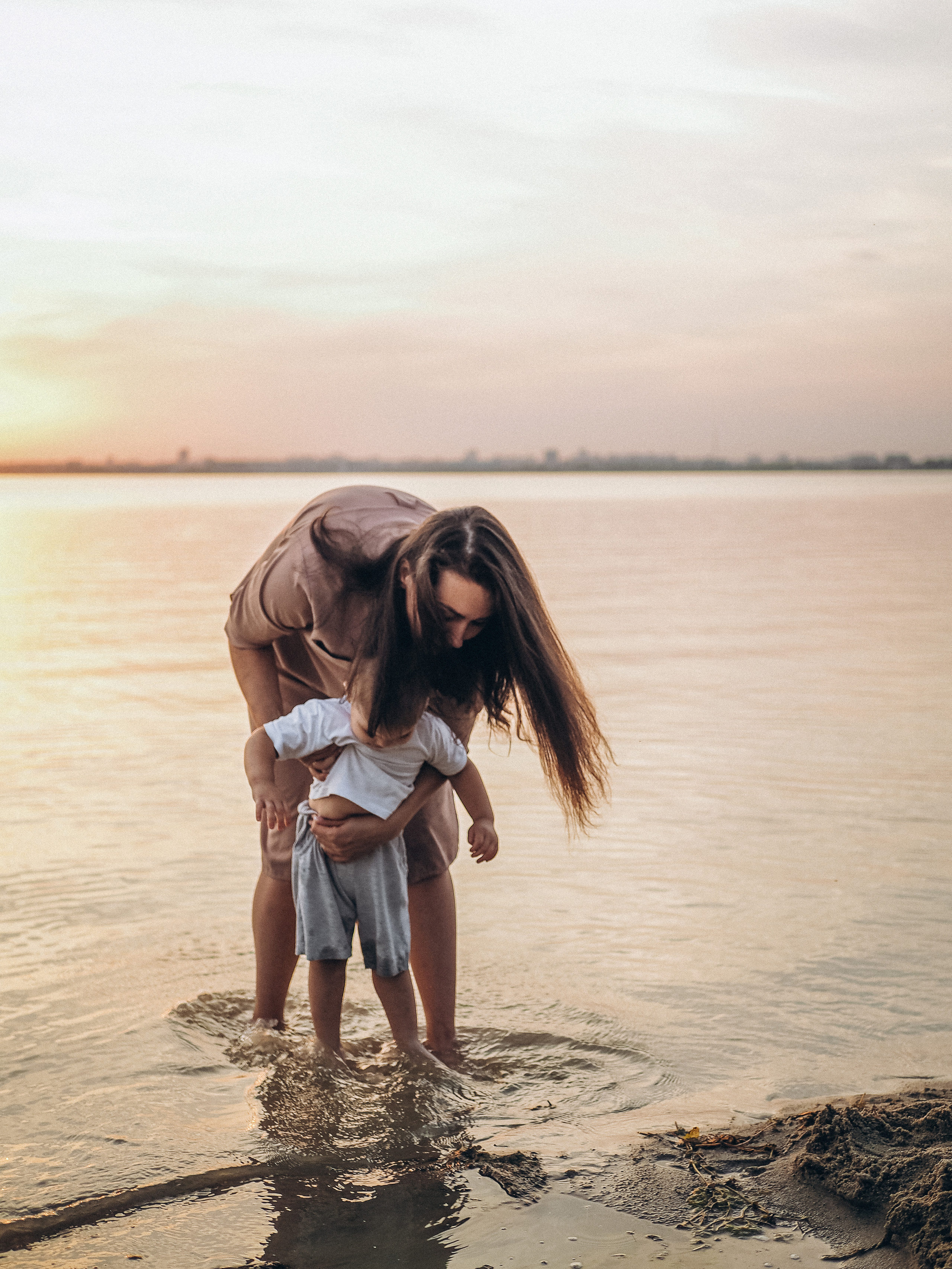 Анатолий, Юля, Ксюша и Игорь. Семейный фотограф в Челябинске Ольга Быстрых