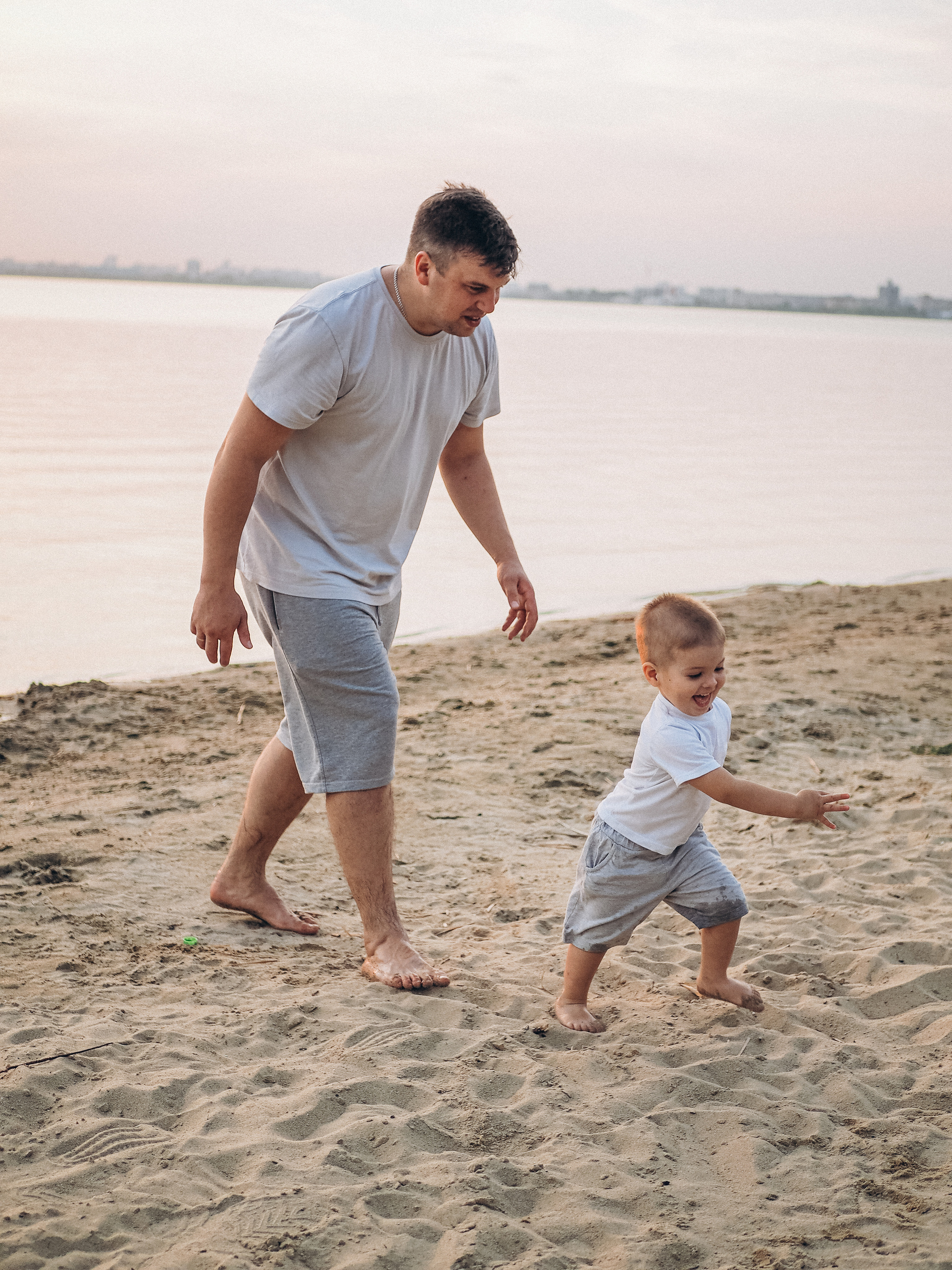 Анатолий, Юля, Ксюша и Игорь. Семейный фотограф в Челябинске Ольга Быстрых
