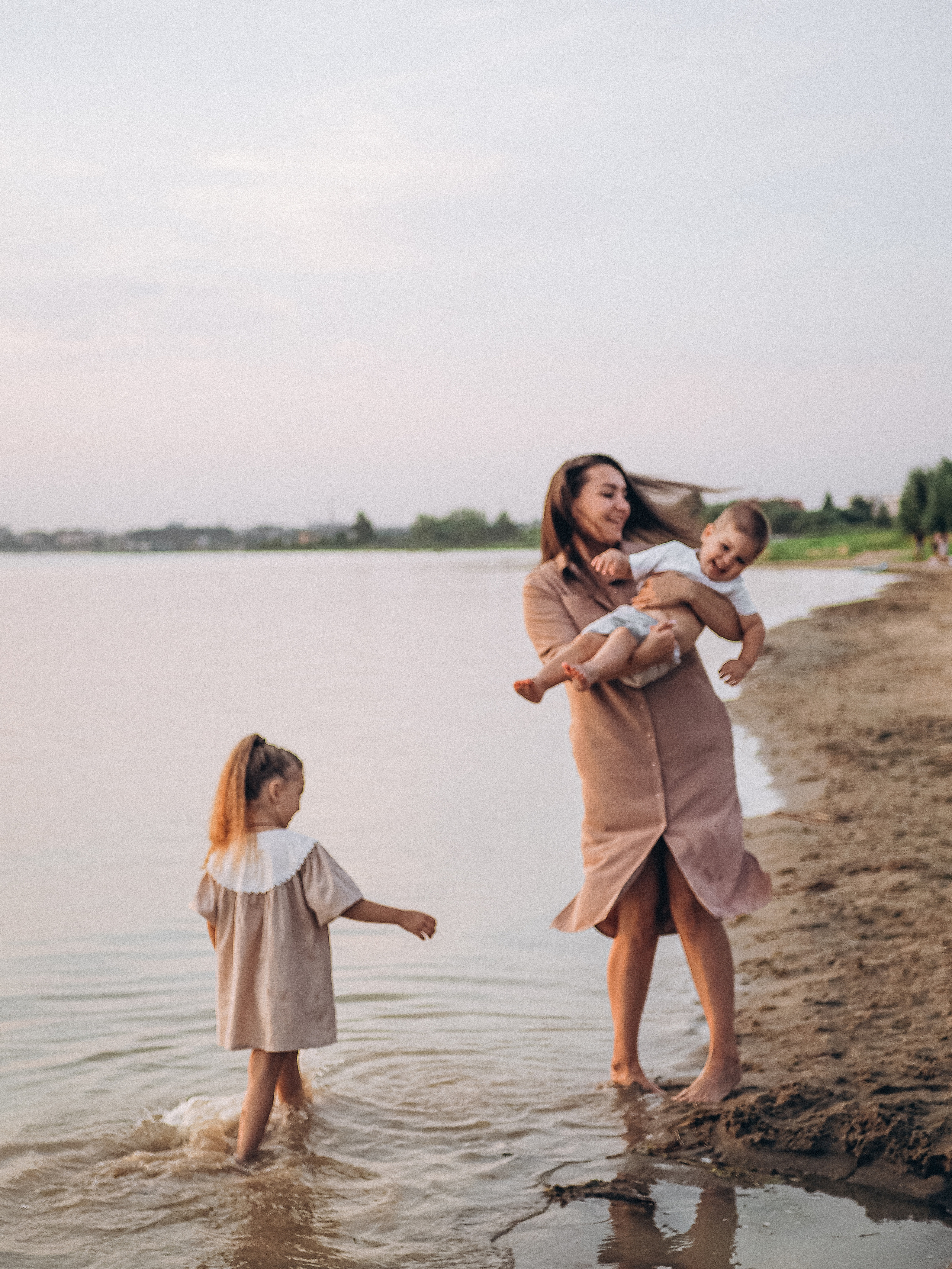 Анатолий, Юля, Ксюша и Игорь. Семейный фотограф в Челябинске Ольга Быстрых