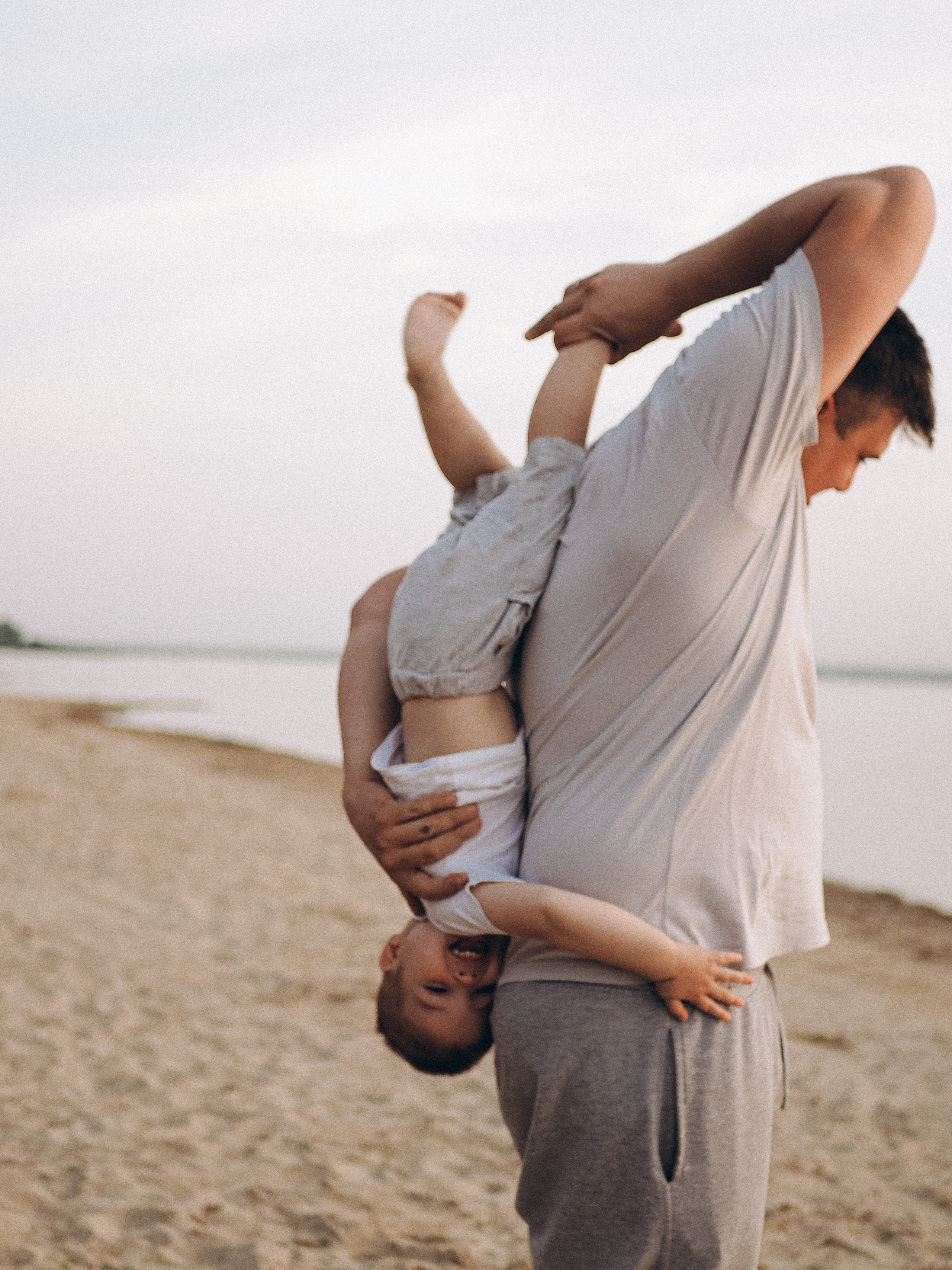 Анатолий, Юля, Ксюша и Игорь. Семейный фотограф в Челябинске Ольга Быстрых