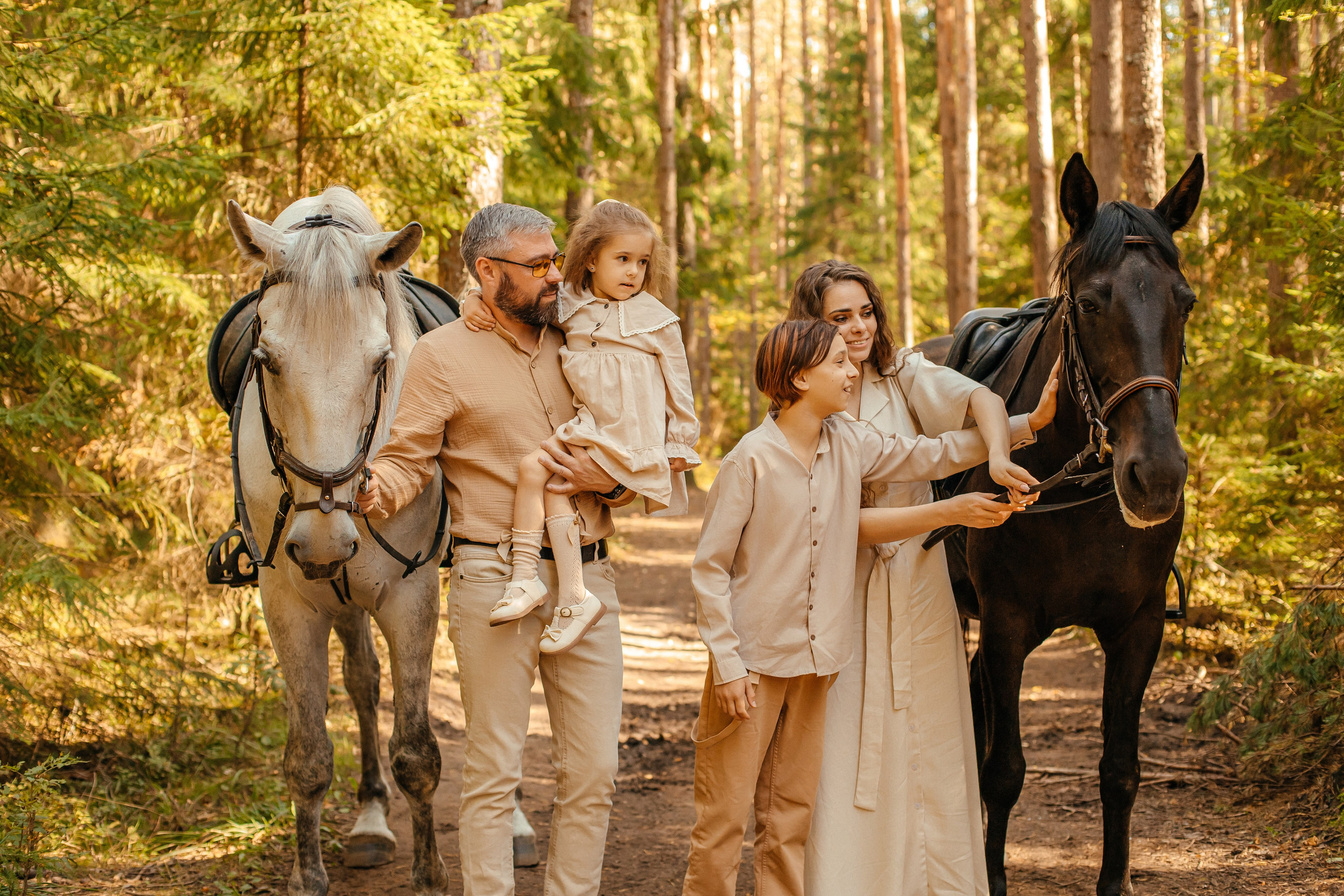 Надя семья в Токсово. Elena Sova — семейный и женский фотограф в Санкт-Петербурге