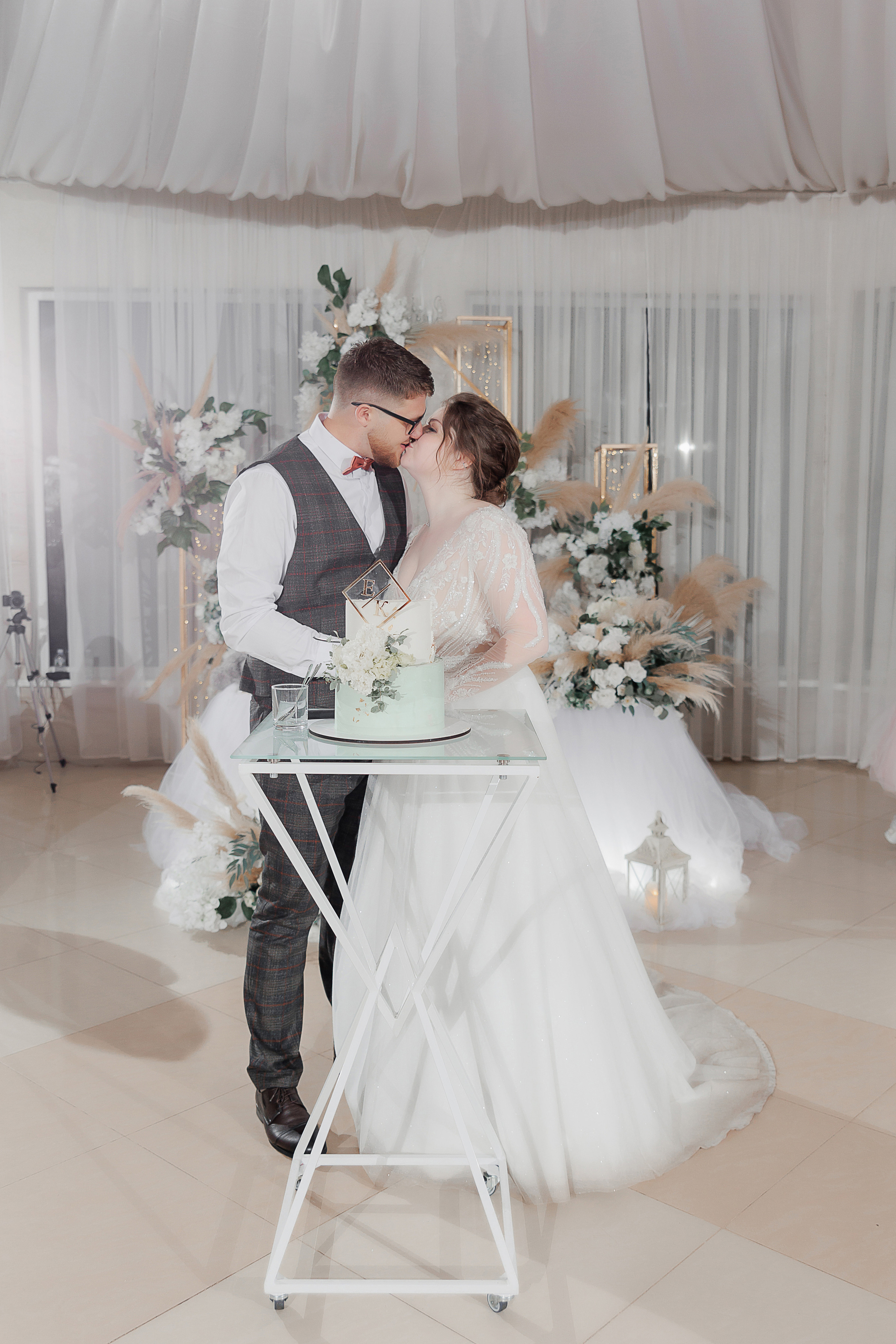 Свадьба Евгения и Ксении. Свадебный и семейный фотограф в Твери и Тверской области