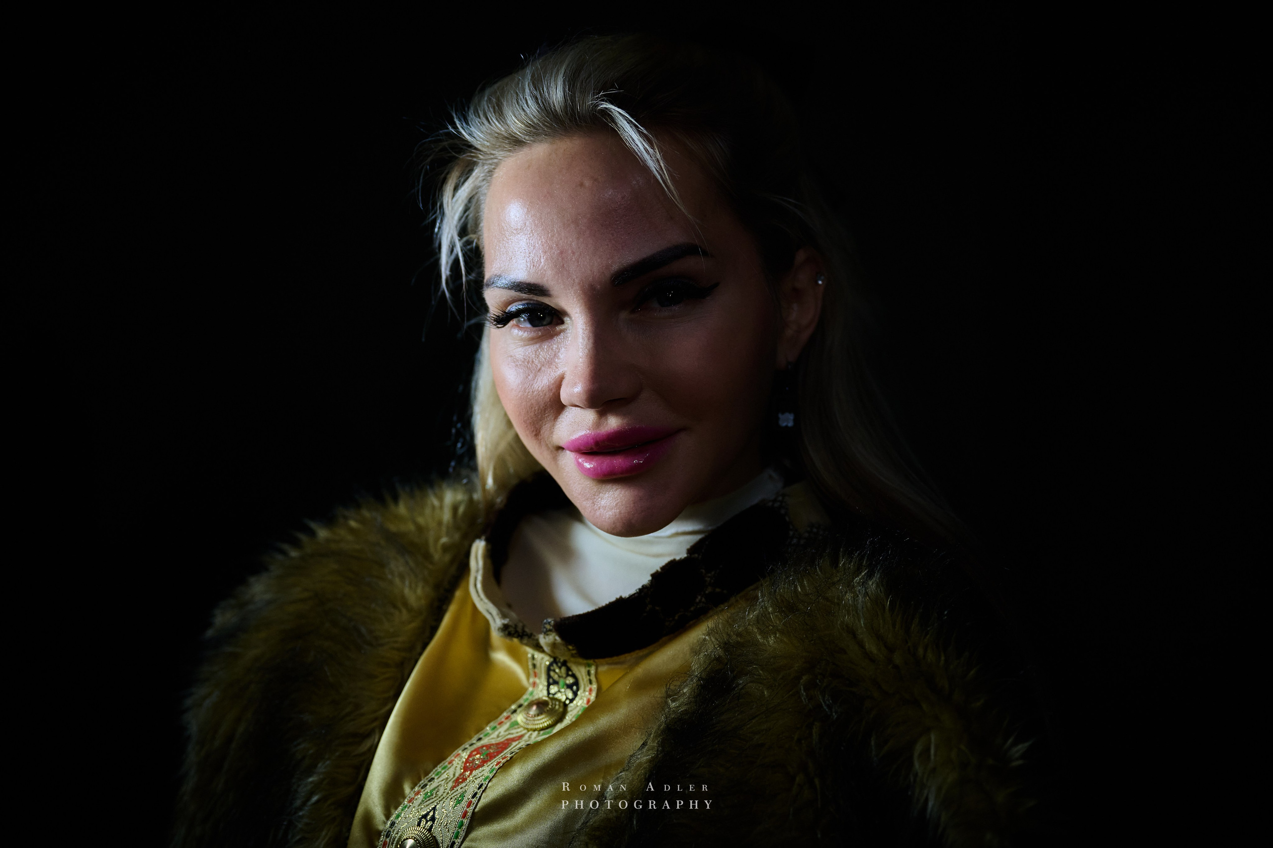 ТОП 50 успешных персон России. Фотограф Роман Адлер