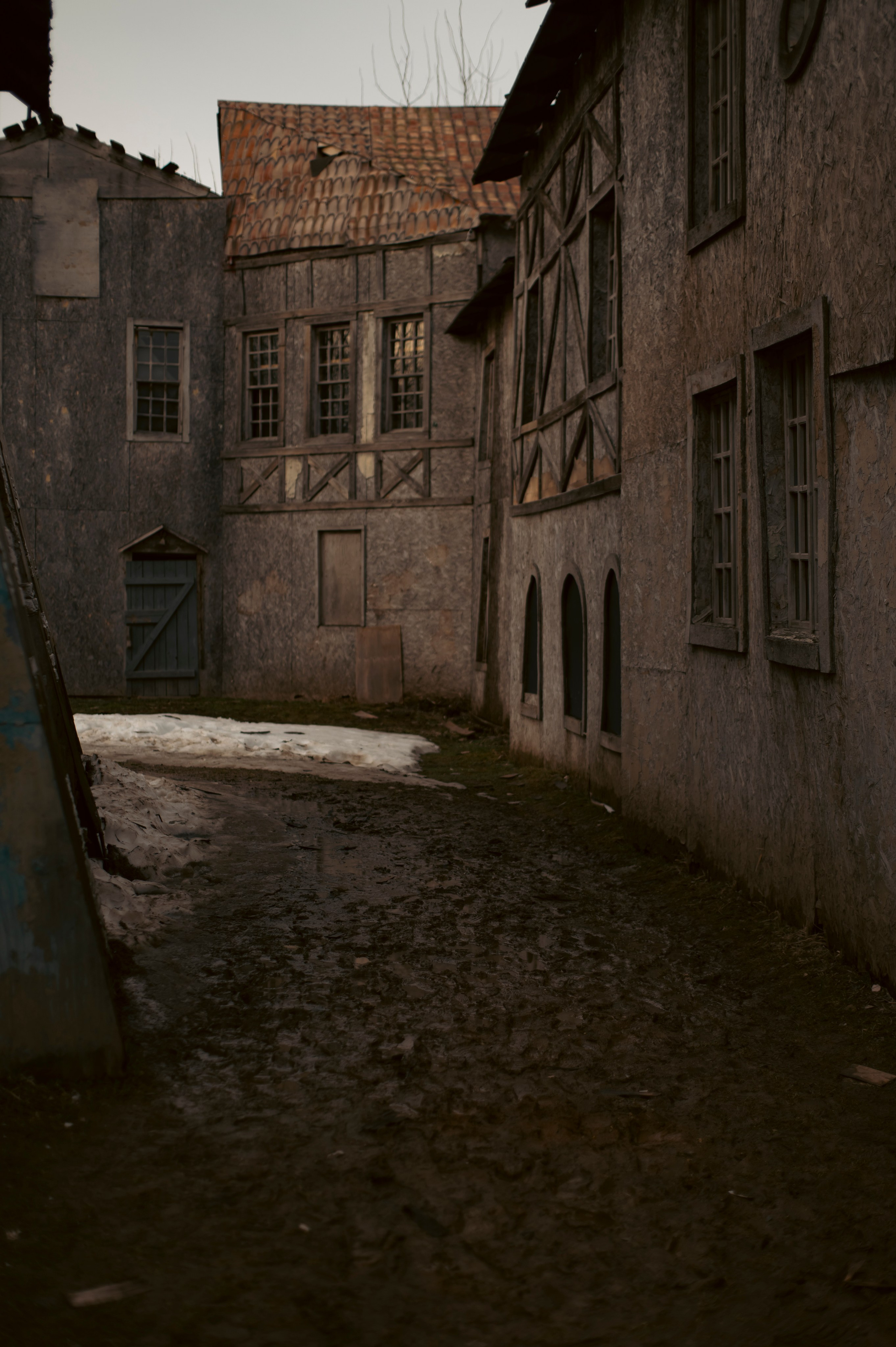 Фотопрогулка апрель 2022. Фотограф Роман Адлер