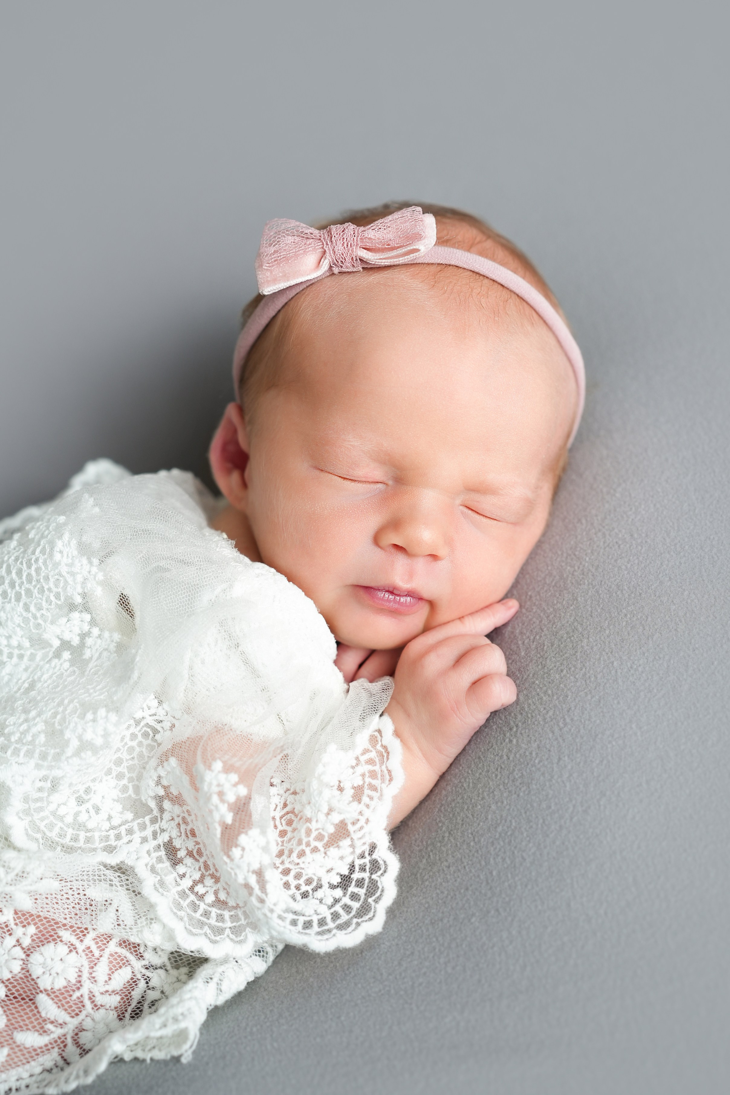 Newborn. Фотограф новорожденных и детский фотограф в Екатеринбурге Ксени