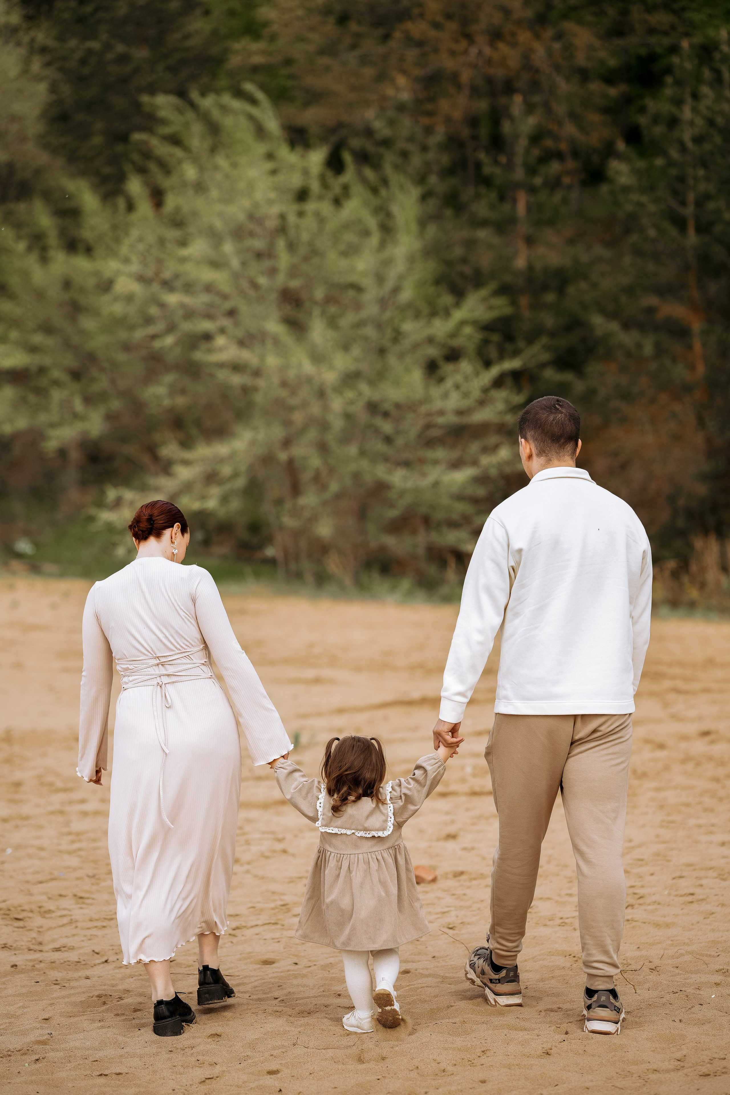 Берег Волги. Семейный и свадебный фотограф в Ульяновске Арина Авдеева