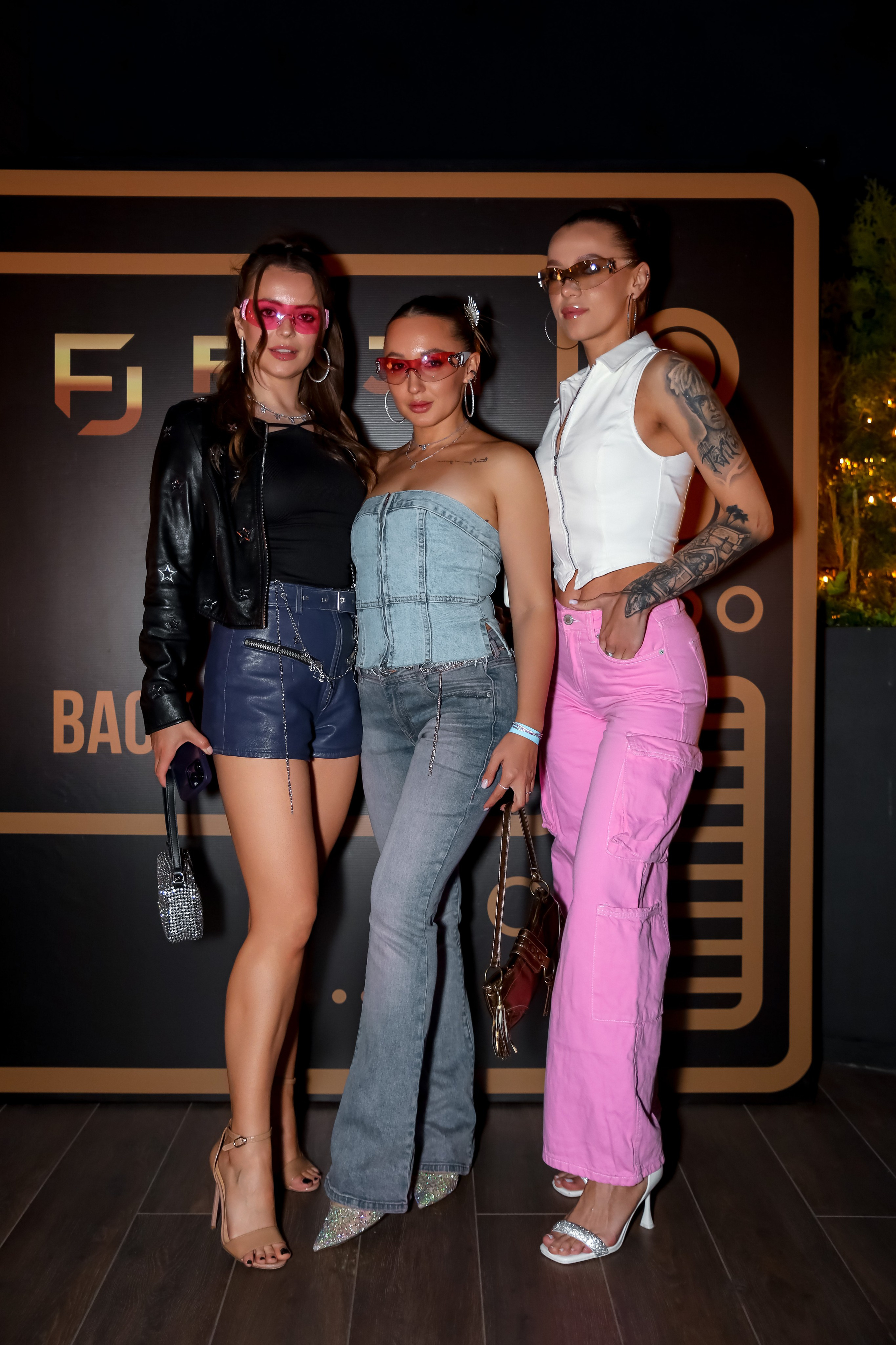 LA night & Fiji wave. 2000’s