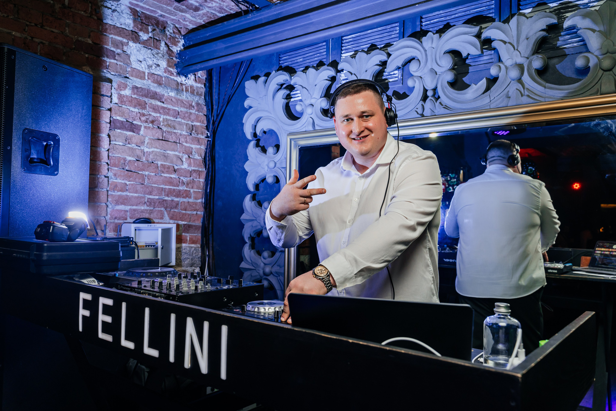 Фотограф на корпоратив. Свадебный фотограф в Новосибирске Maxfotonsk (Максим Сысолятин)