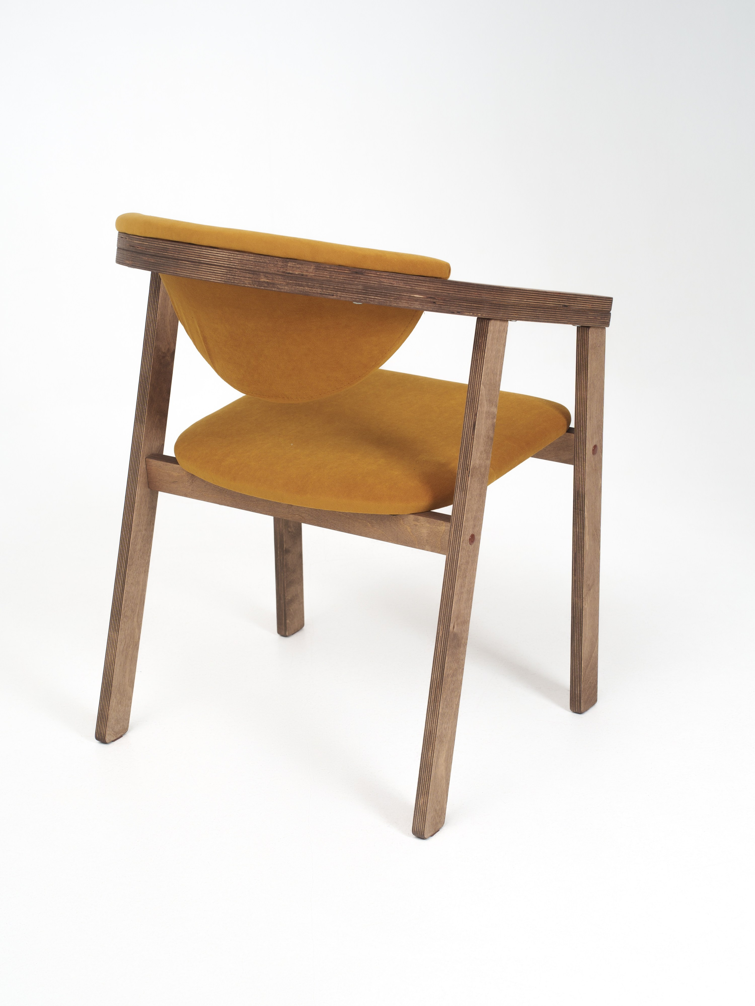 Столы и стулья для маркетплейсов. Иван Упоров — фотограф, рилсмейкер чебоксары