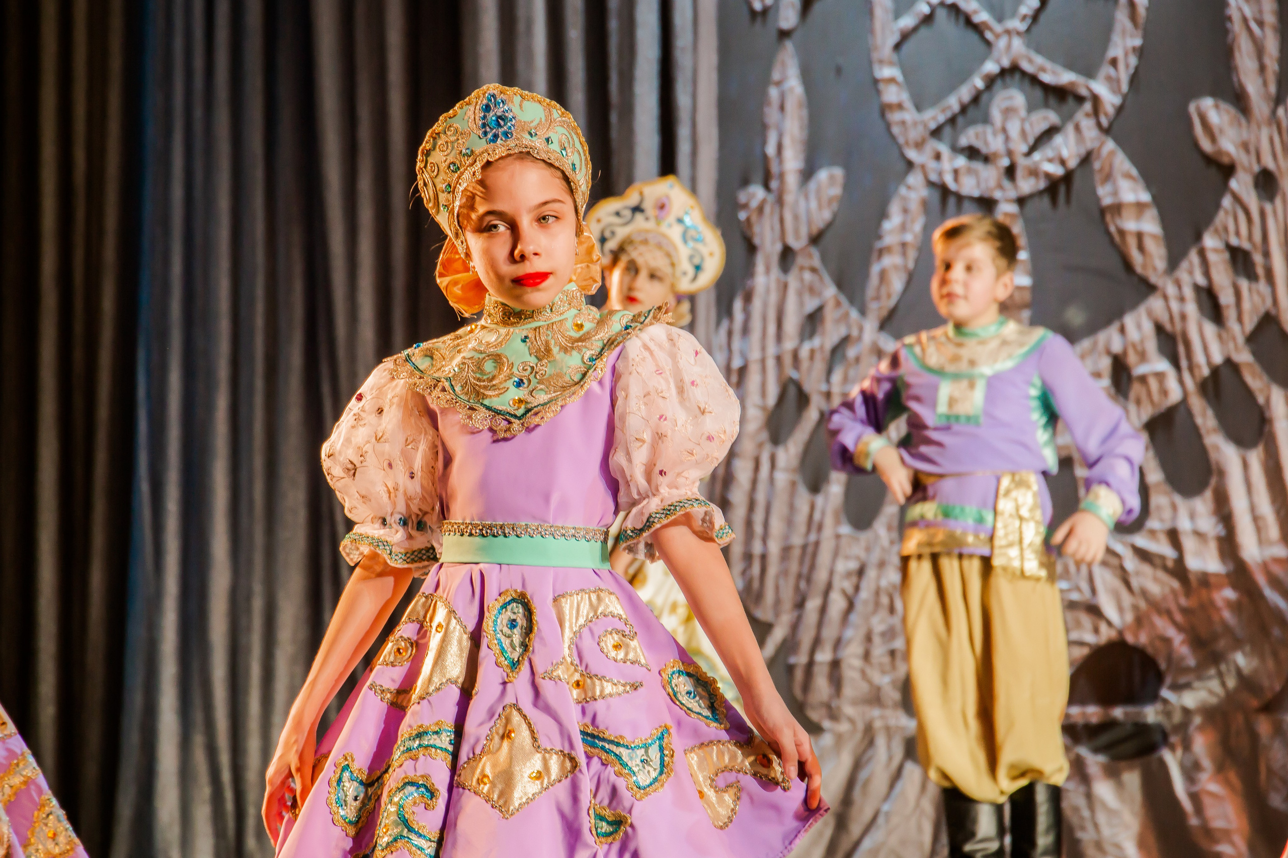 Репортаж — детская елка в БКЗ. Свадебный и семейный фотограф в Санкт-Петербурге Макеева Наталья