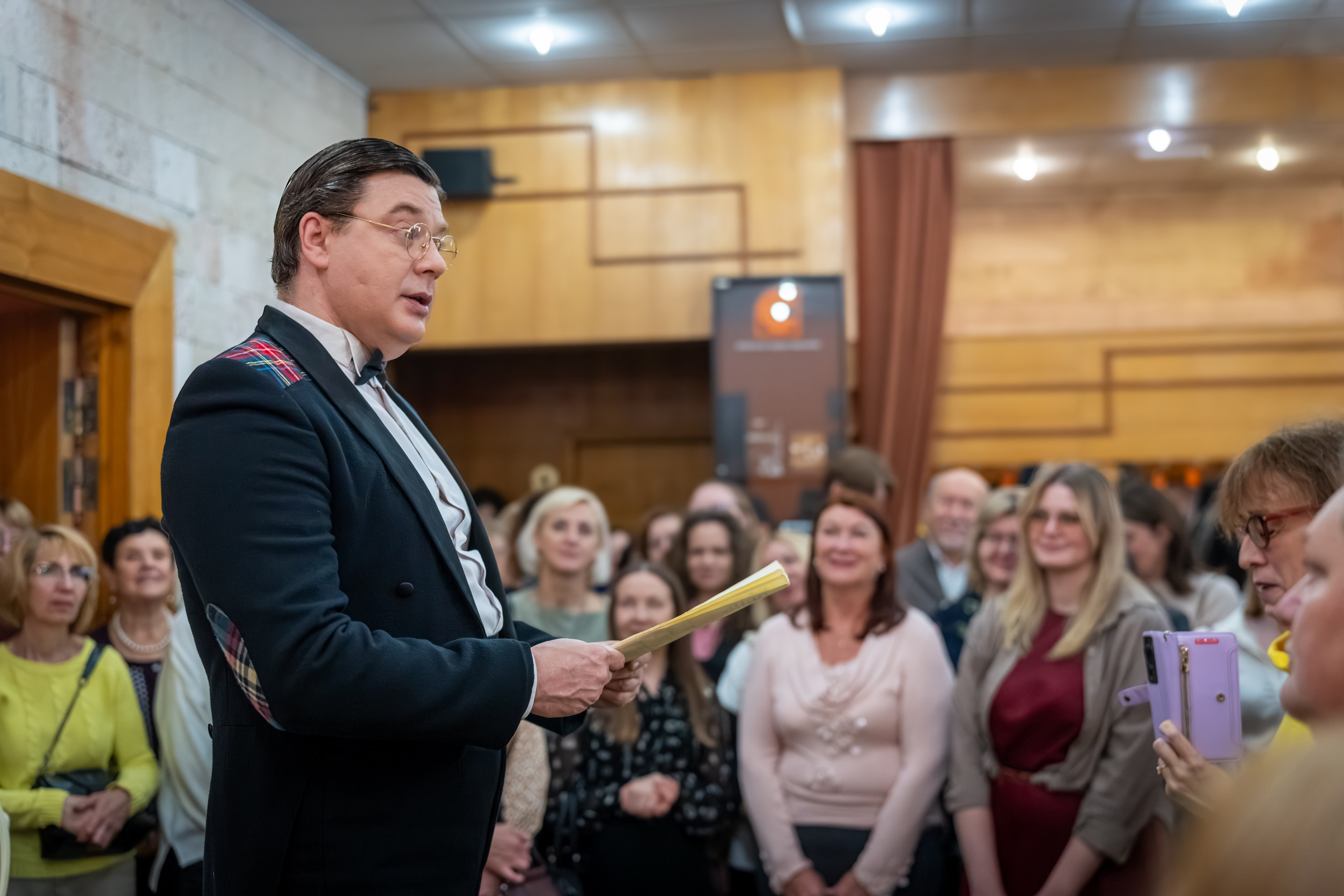 Театр Сфера: Гнездо перелётных птиц (100-й спекталь). Сайт фотографа Сергея Абрамова