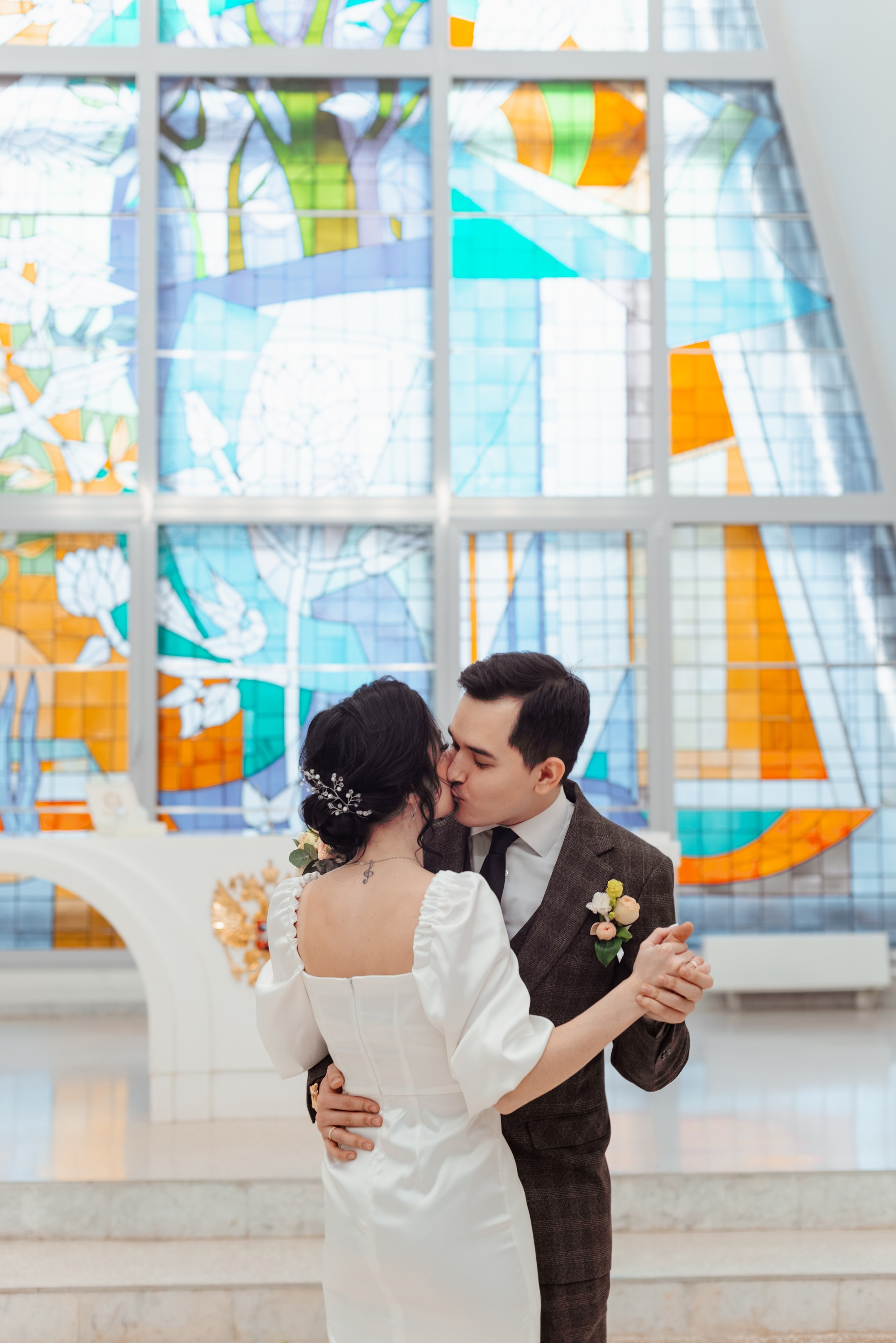 Фотография первого танца молодожен