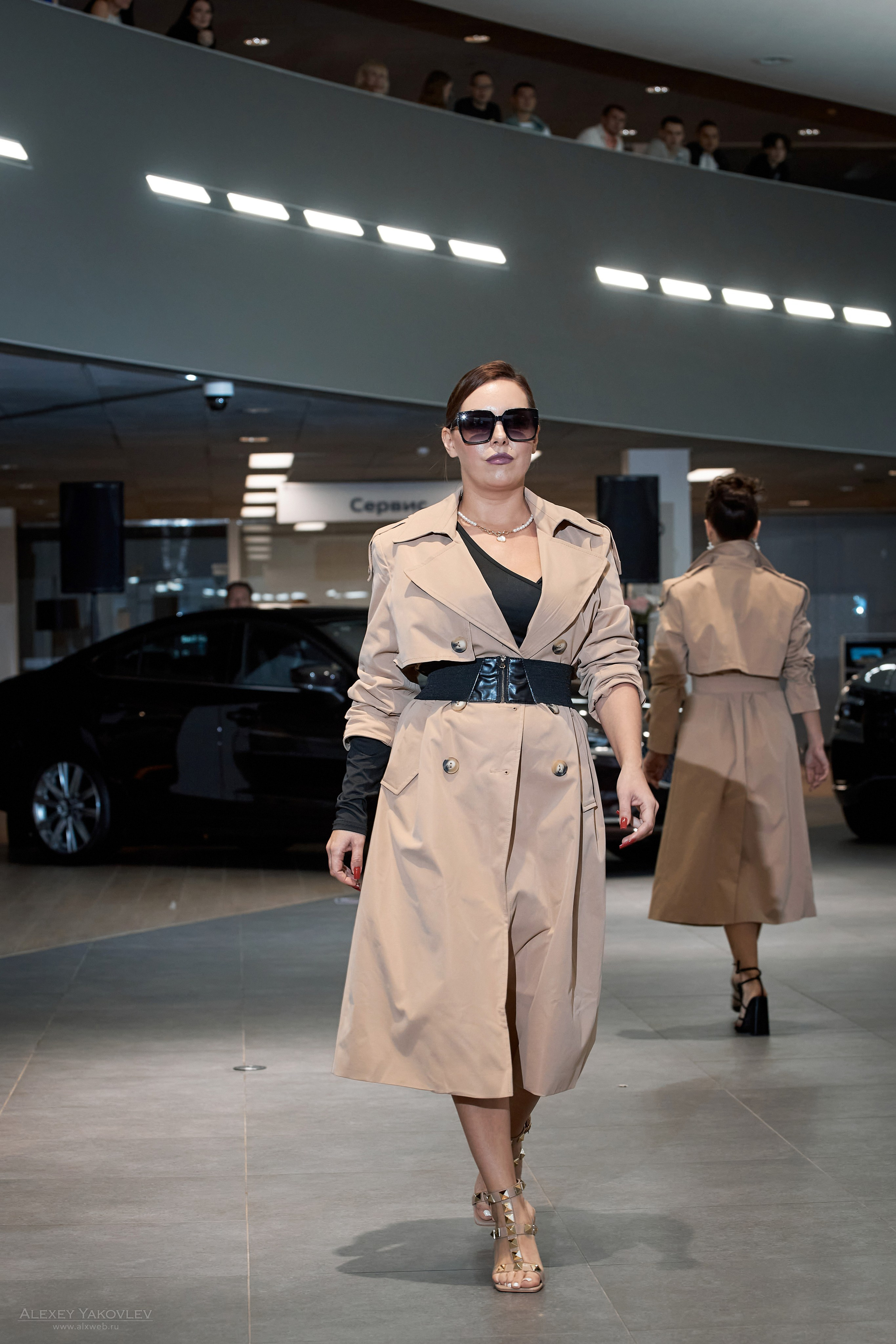 Модный показ PRE-FALL модельной школы Modeling+. Фотограф Алексей Яковлев