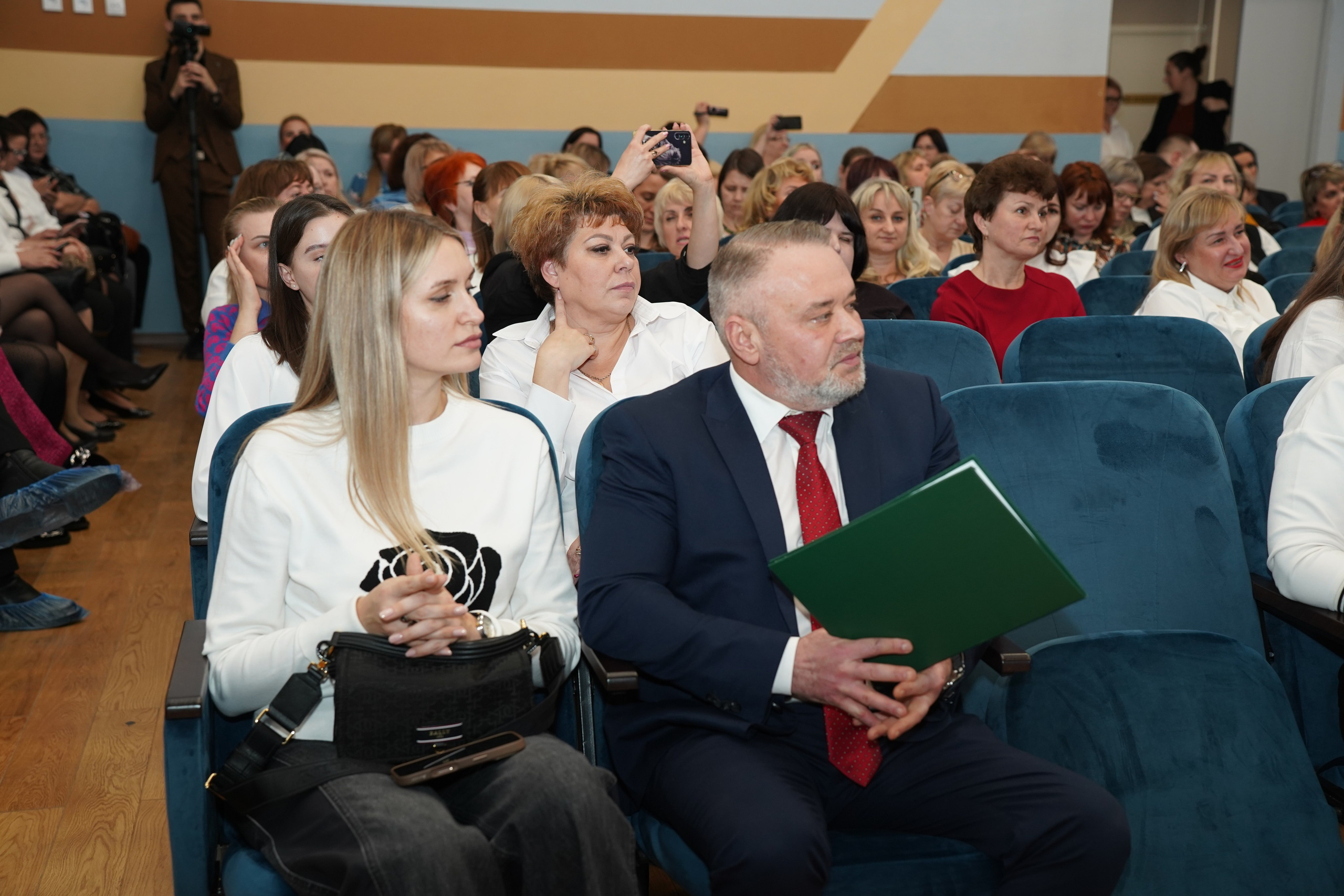 Мероприятие. MEMENTO.Выпускные альбомы, школьные, юбилейные и другие книги. Ростов-на-Дону